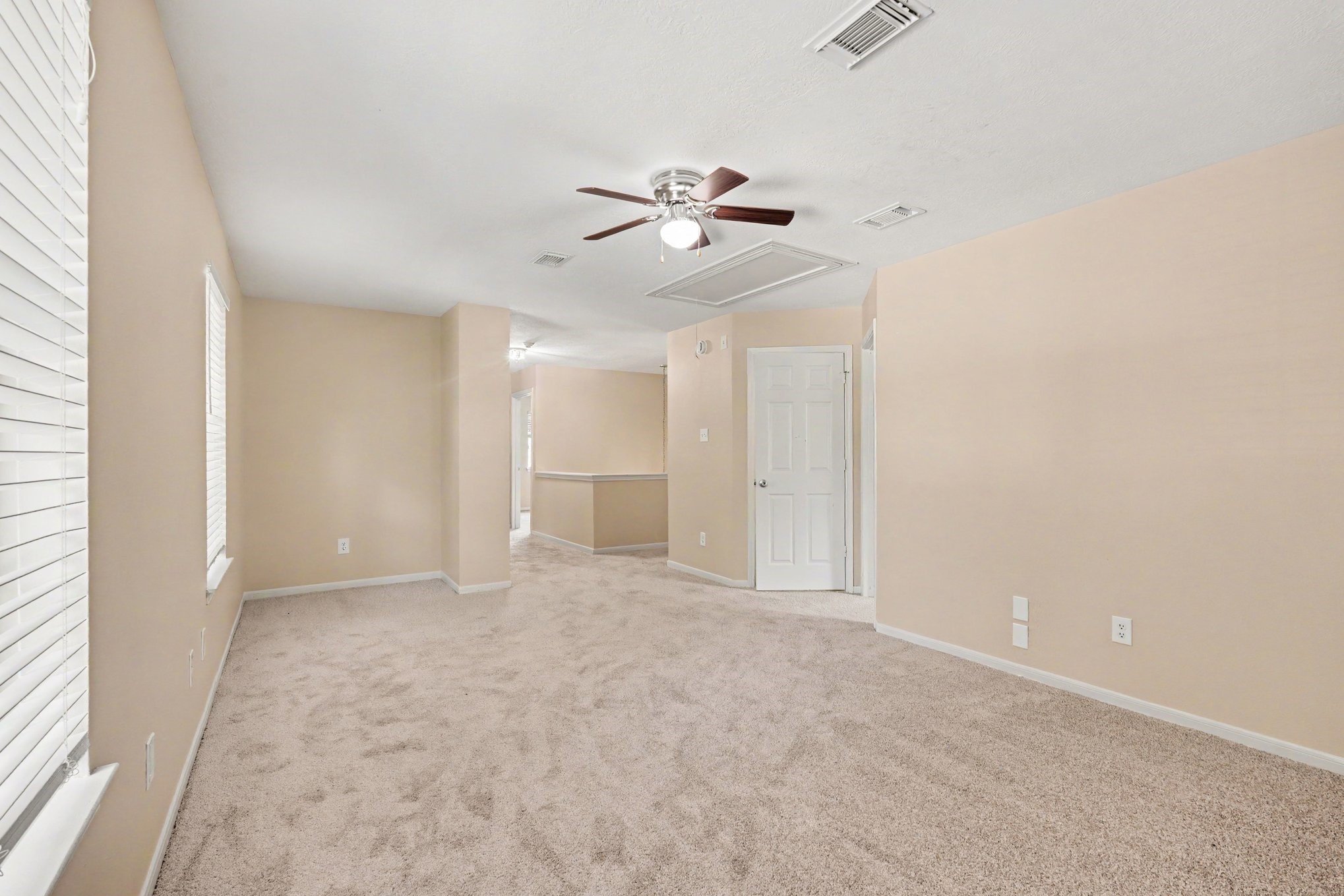12911 Fox Arrow Lane Property Photo 19