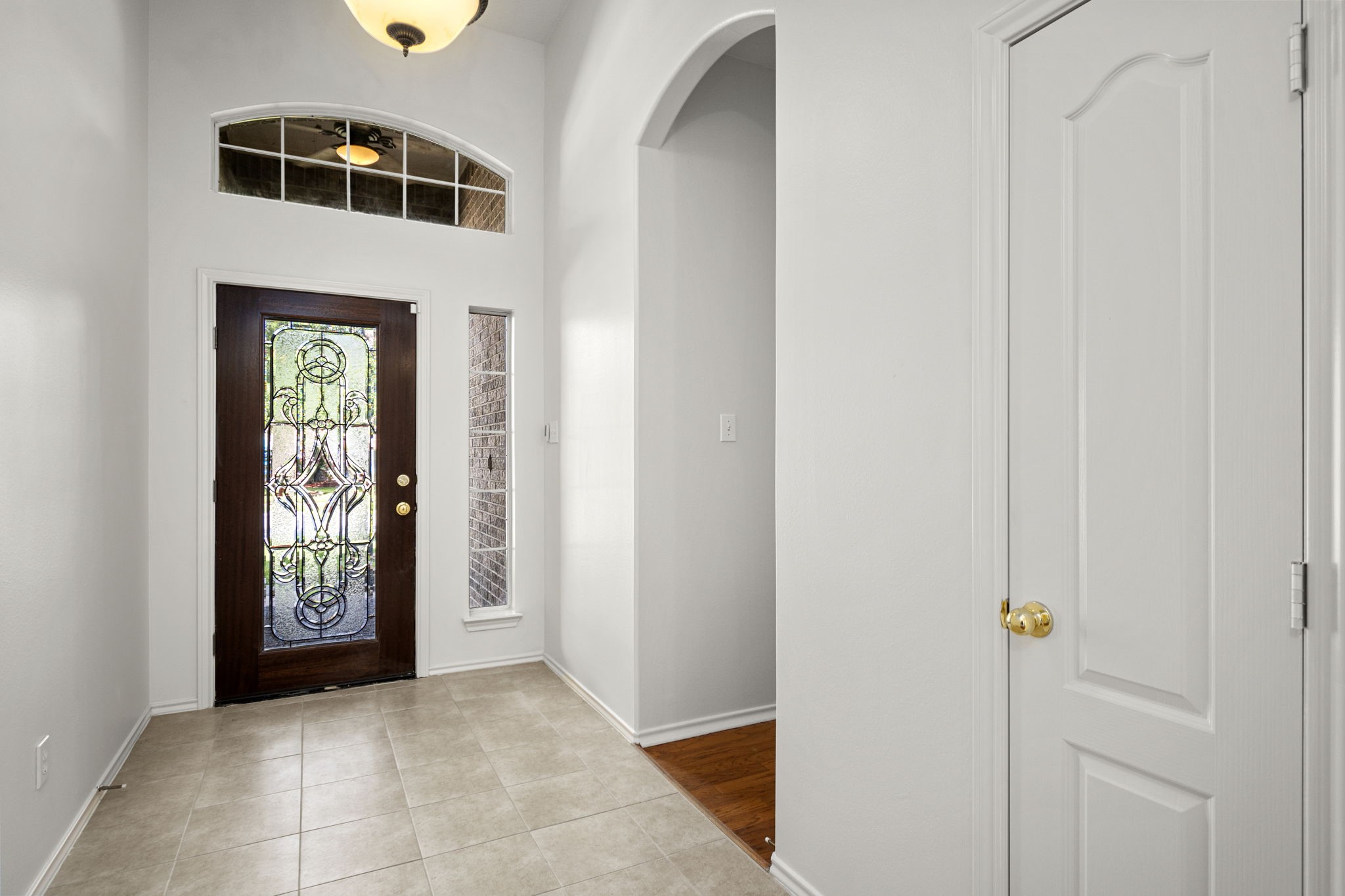 9907 Brandywood Circle Property Photo 2