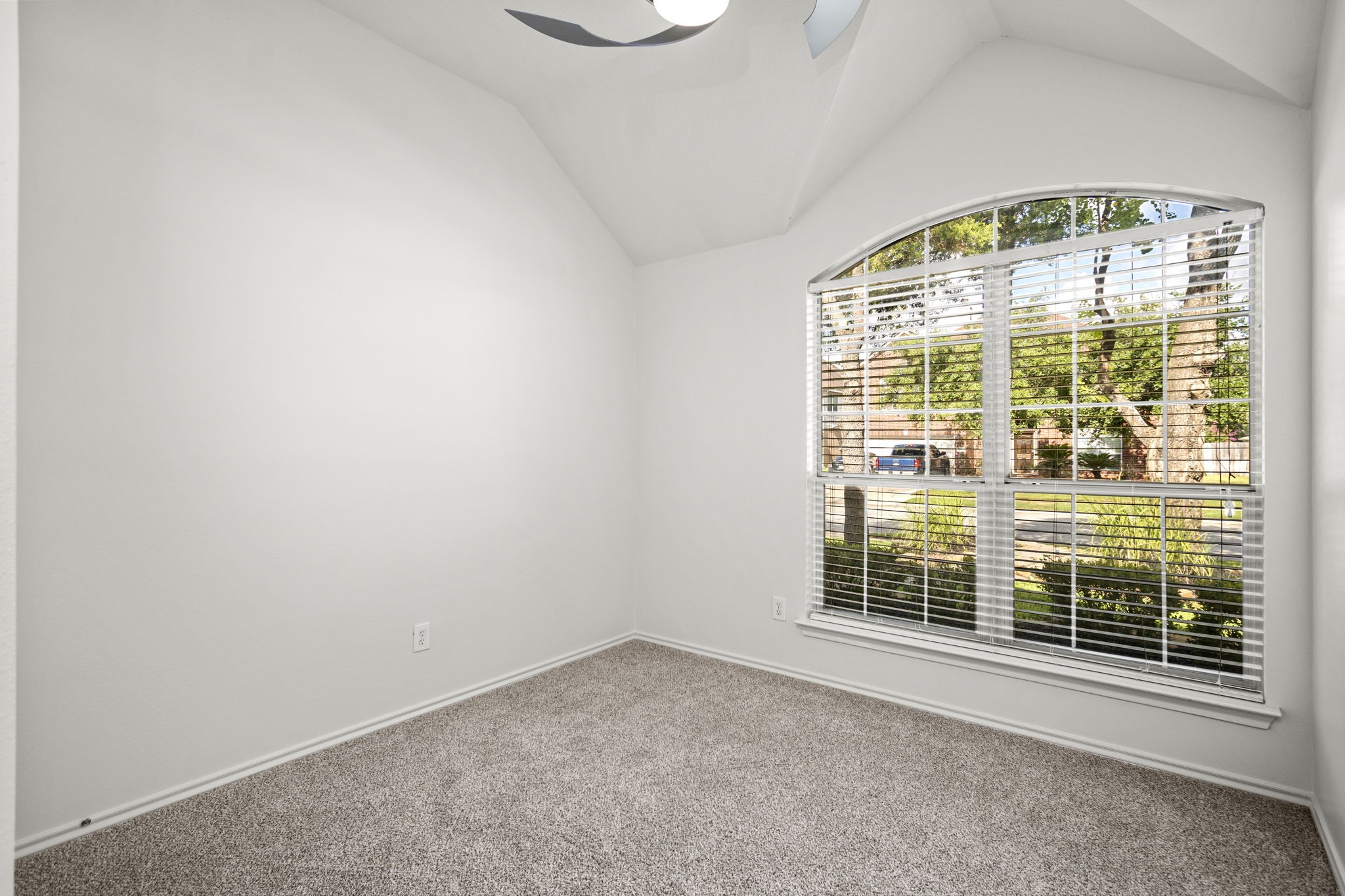 9907 Brandywood Circle Property Photo 17