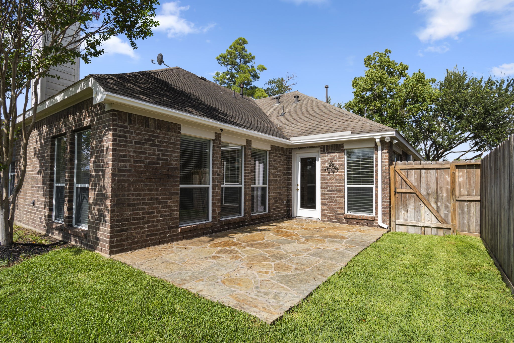 9907 Brandywood Circle Property Photo 22