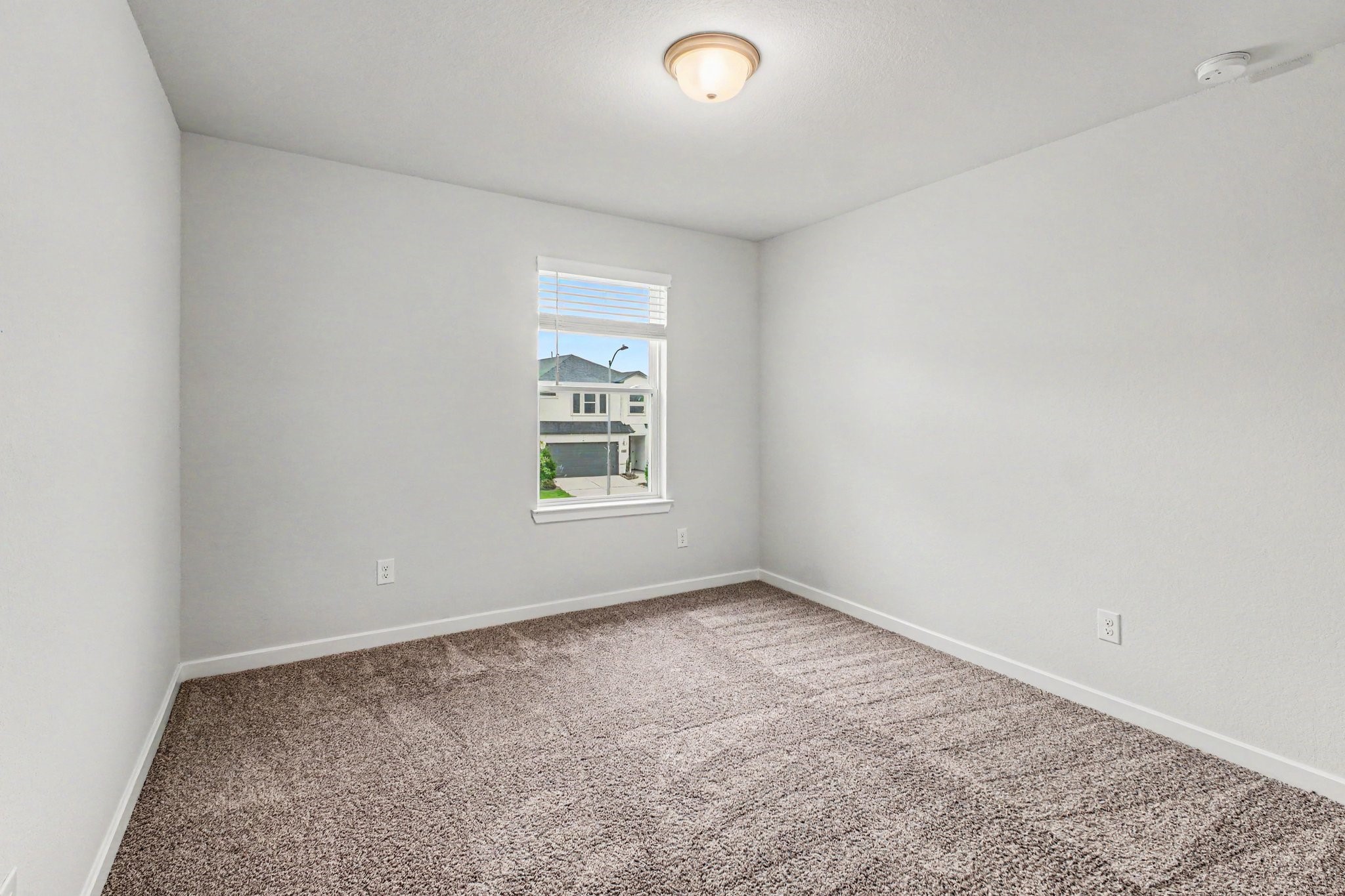 6306 Winthrop Terrace Trail Property Photo 24