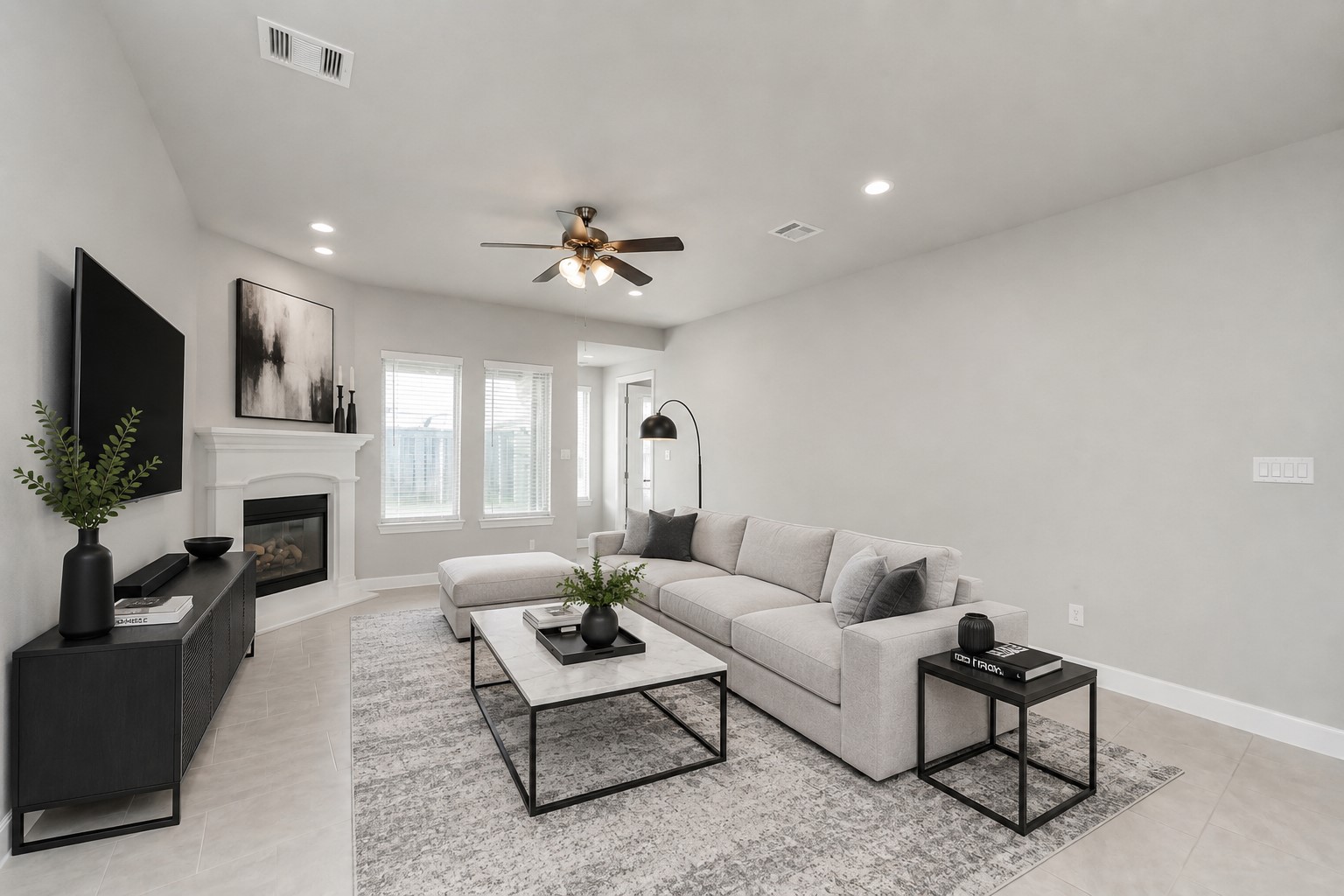 1026 Warm Summer Drive Property Photo 8