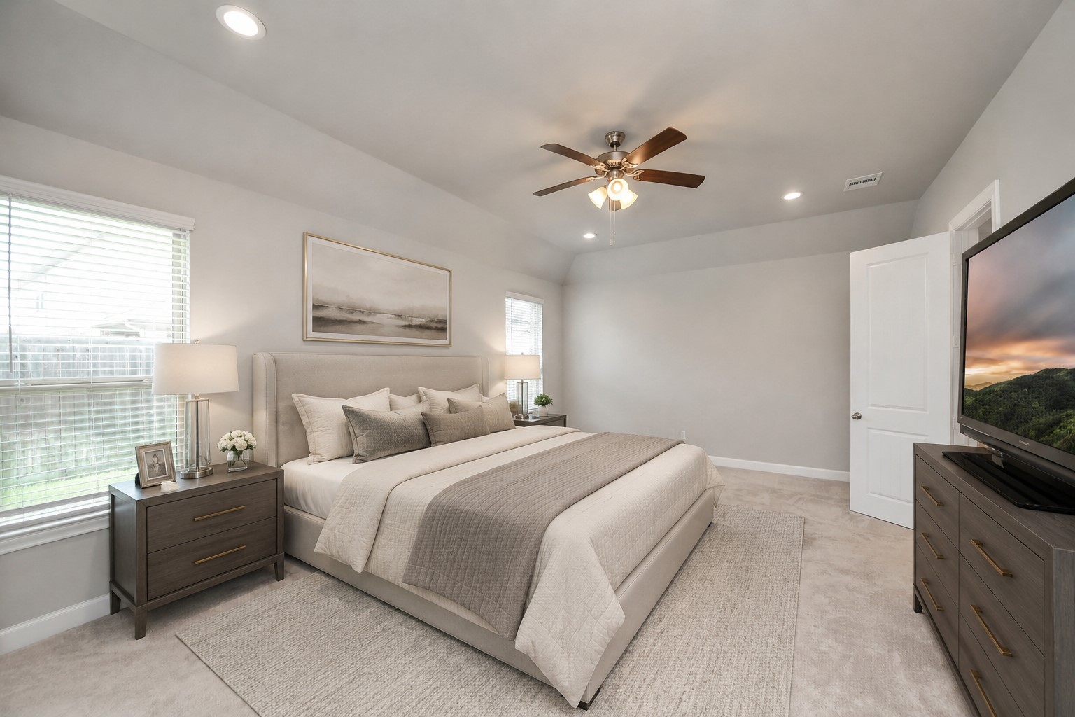 1026 Warm Summer Drive Property Photo 13