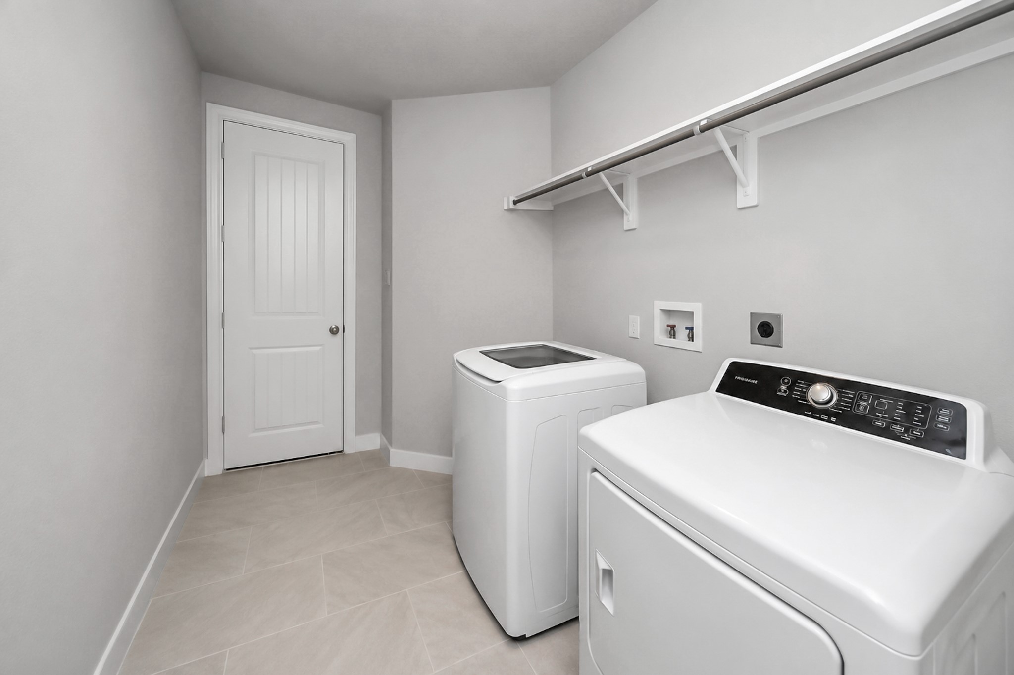 1026 Warm Summer Drive Property Photo 14