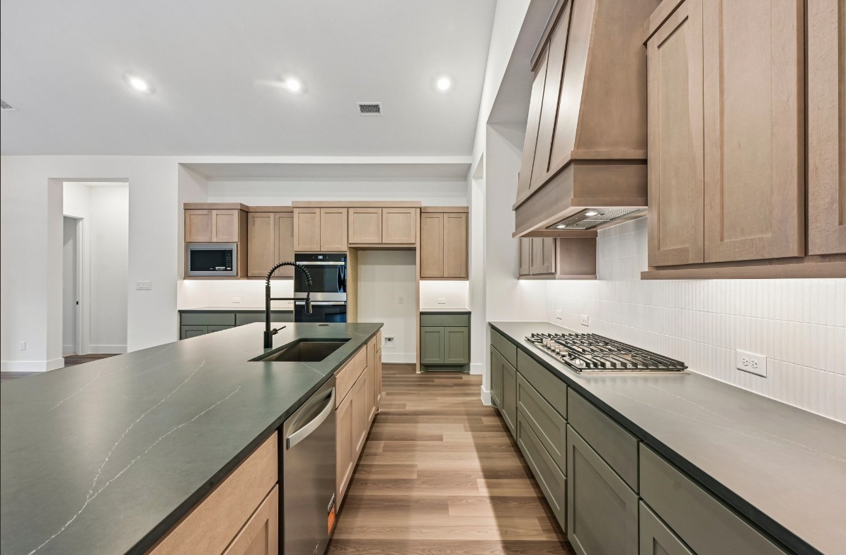 15735 Hoptree Heights Lane Property Photo 17