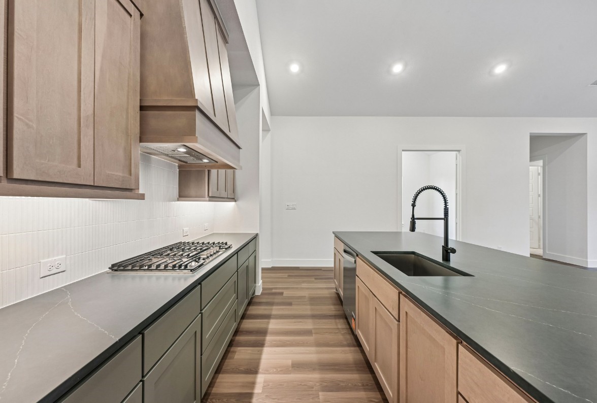 15735 Hoptree Heights Lane Property Photo 18