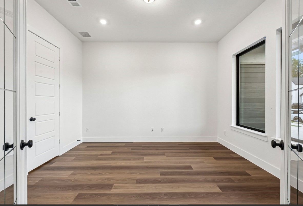 15735 Hoptree Heights Lane Property Photo 19