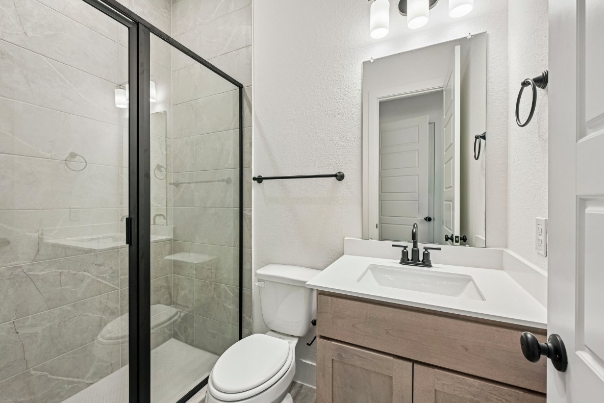 15735 Hoptree Heights Lane Property Photo 27