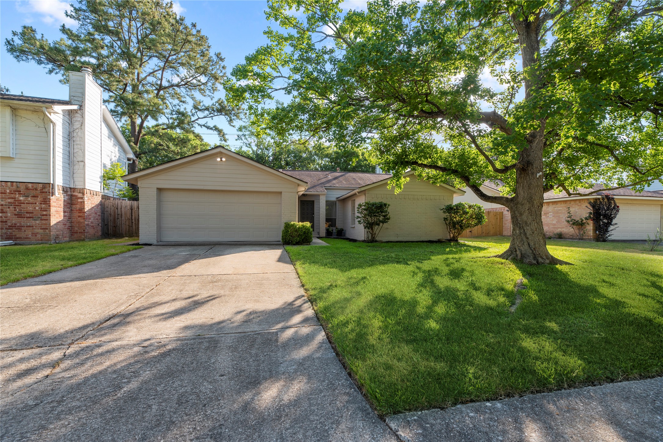 17114 Banchory Avenue Property Photo 1