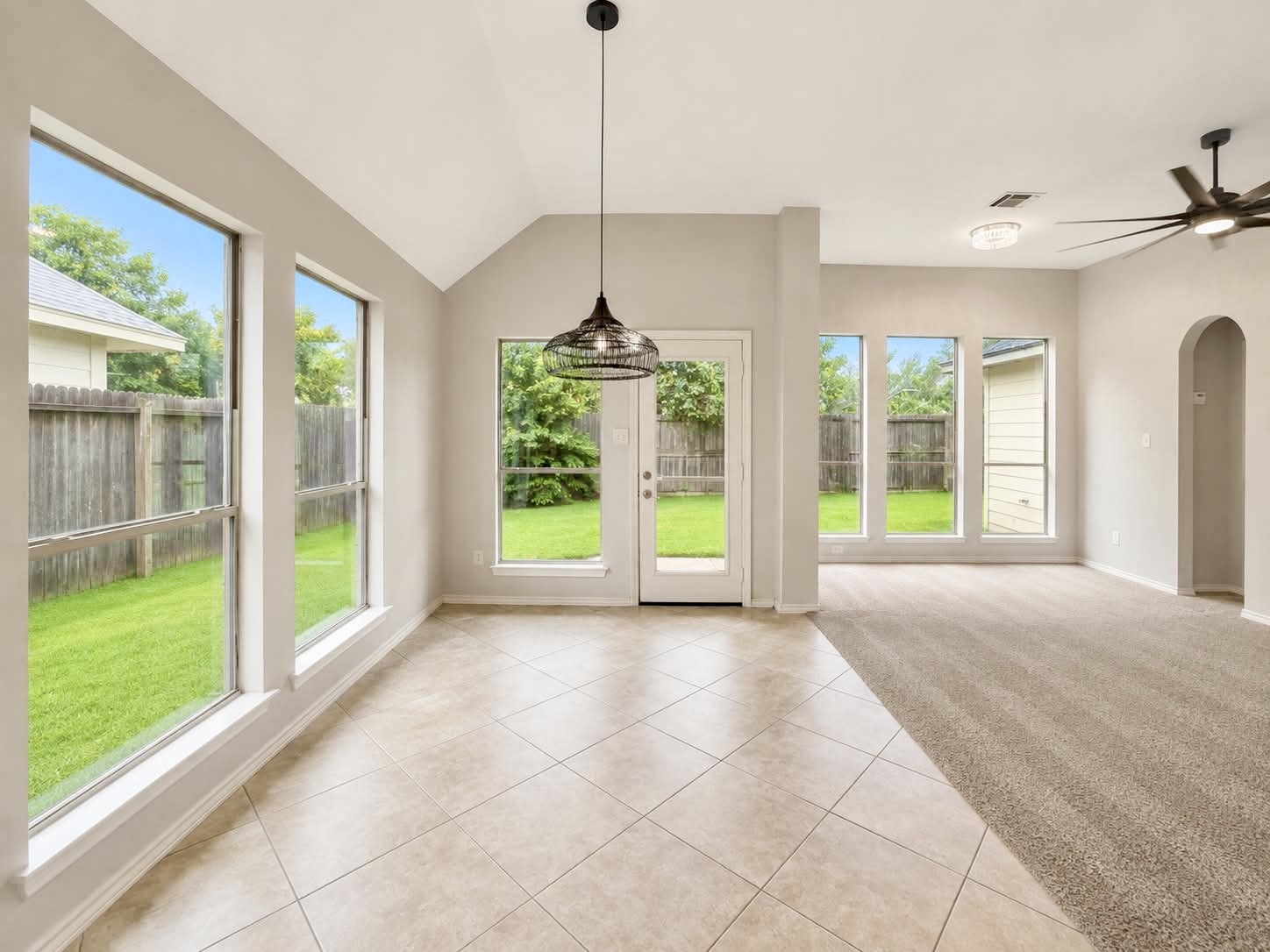 5607 Wagon Wheel Lane Property Photo 8