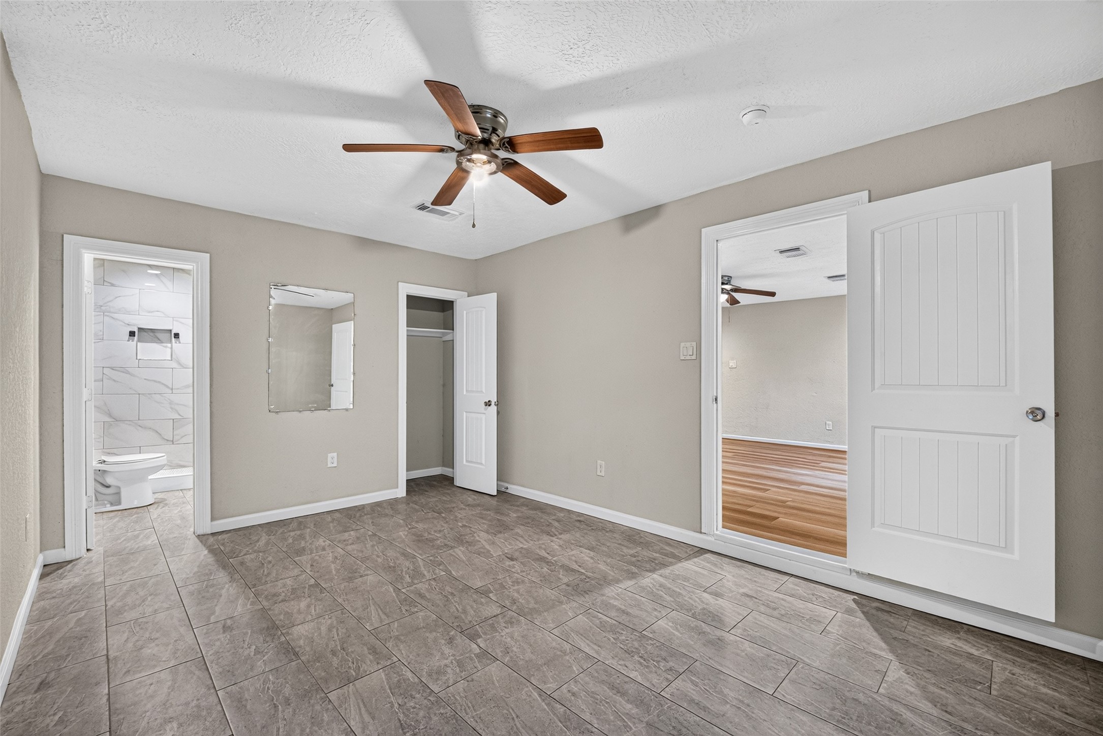 2329 Ingersol Avenue Property Photo 15