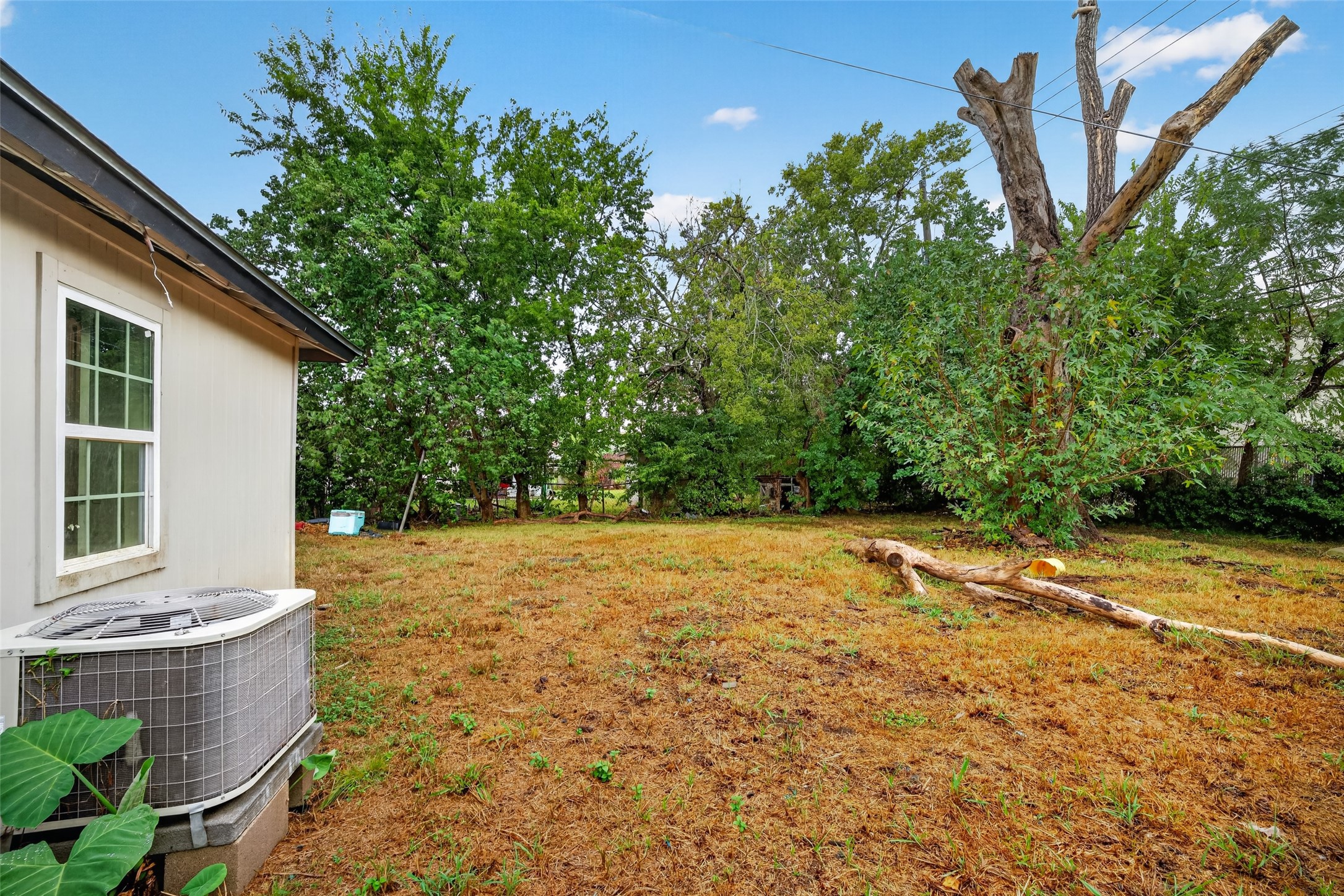 2329 Ingersol Avenue Property Photo 25