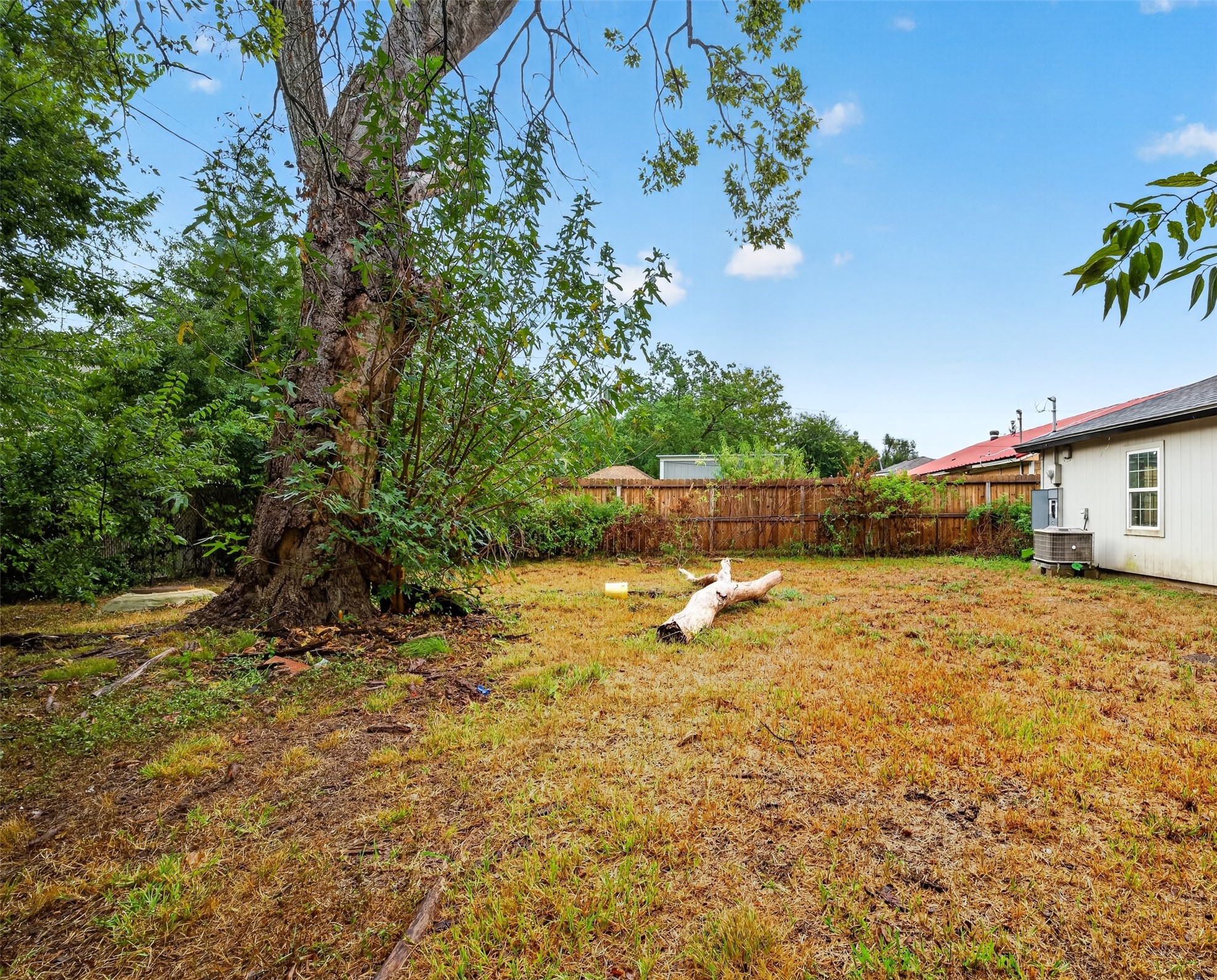 2329 Ingersol Avenue Property Photo 26
