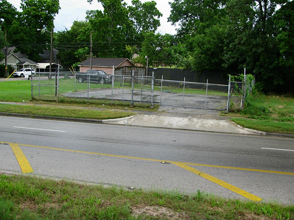 0 N North Loop Property Photo 4