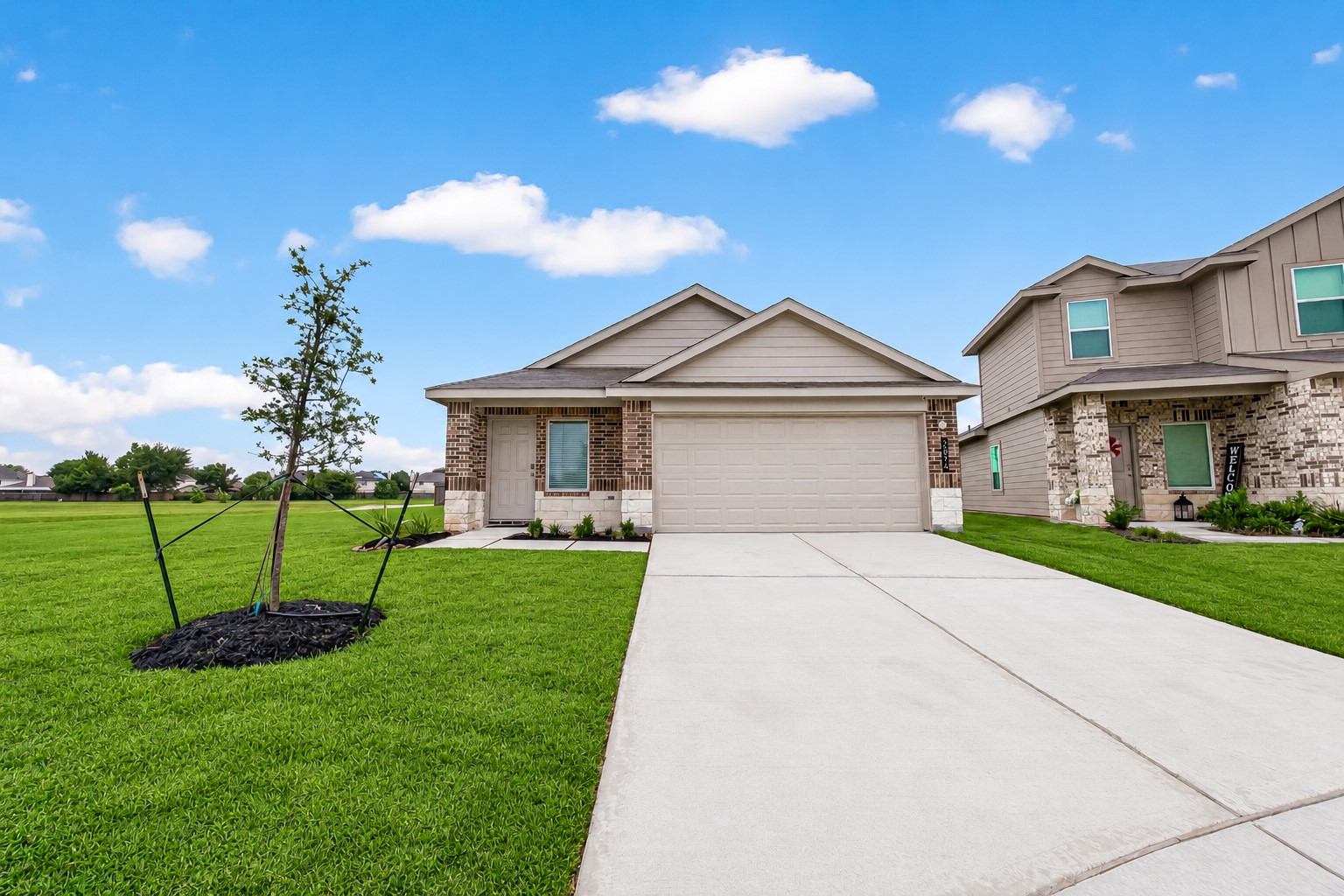2074 Legacy Hills Drive Property Photo 1