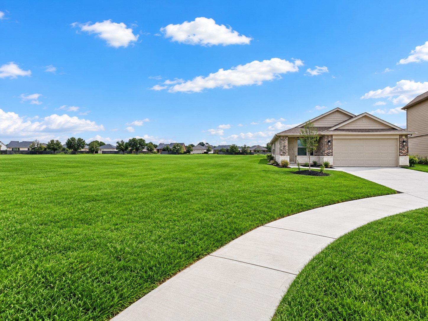 2074 Legacy Hills Drive Property Photo 2