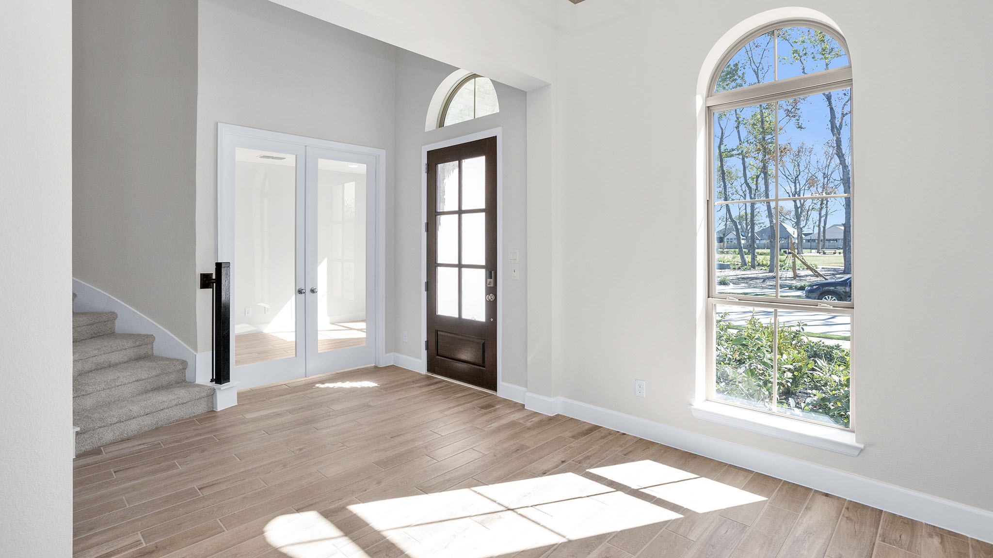 11911 Greenwood Drive Property Photo 7