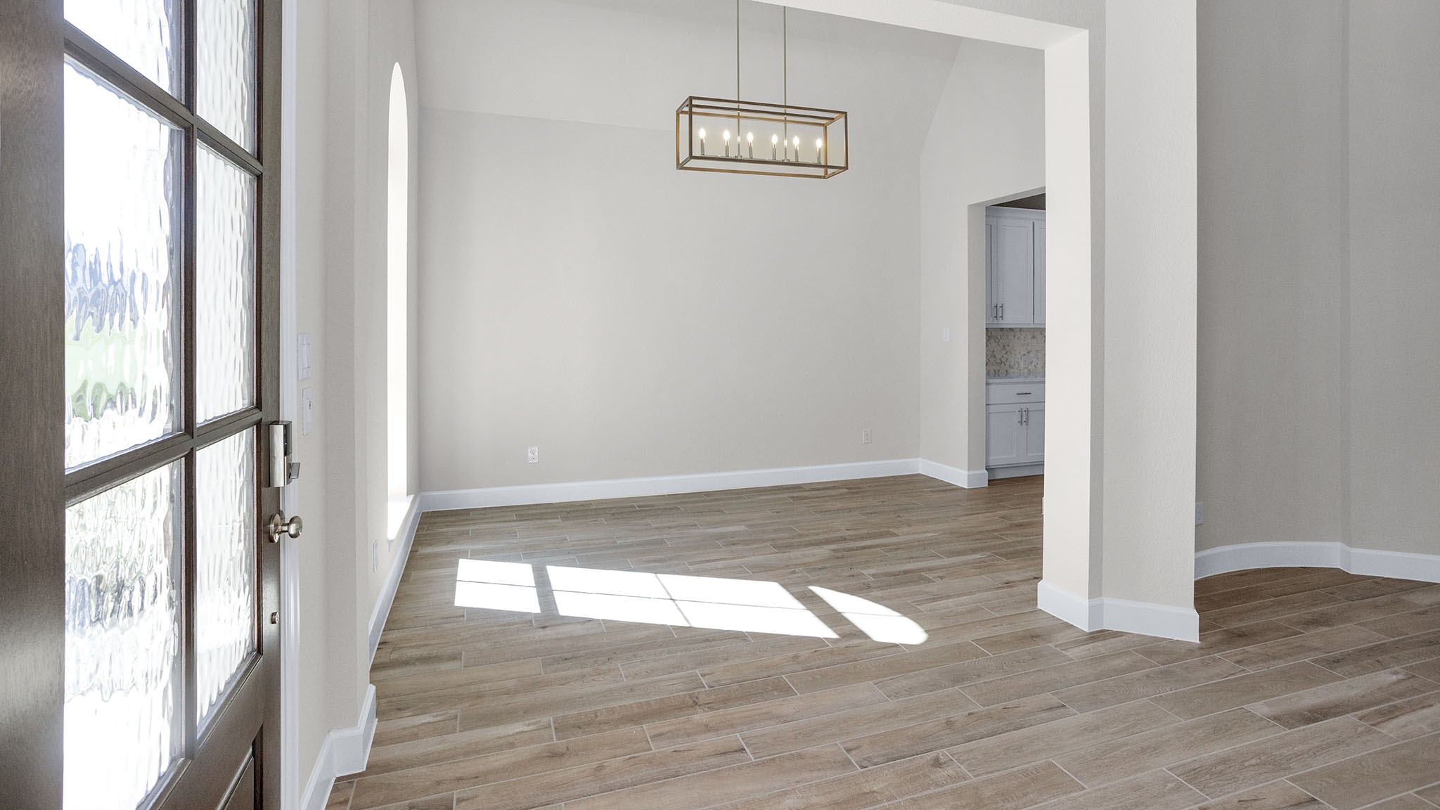 11911 Greenwood Drive Property Photo 8