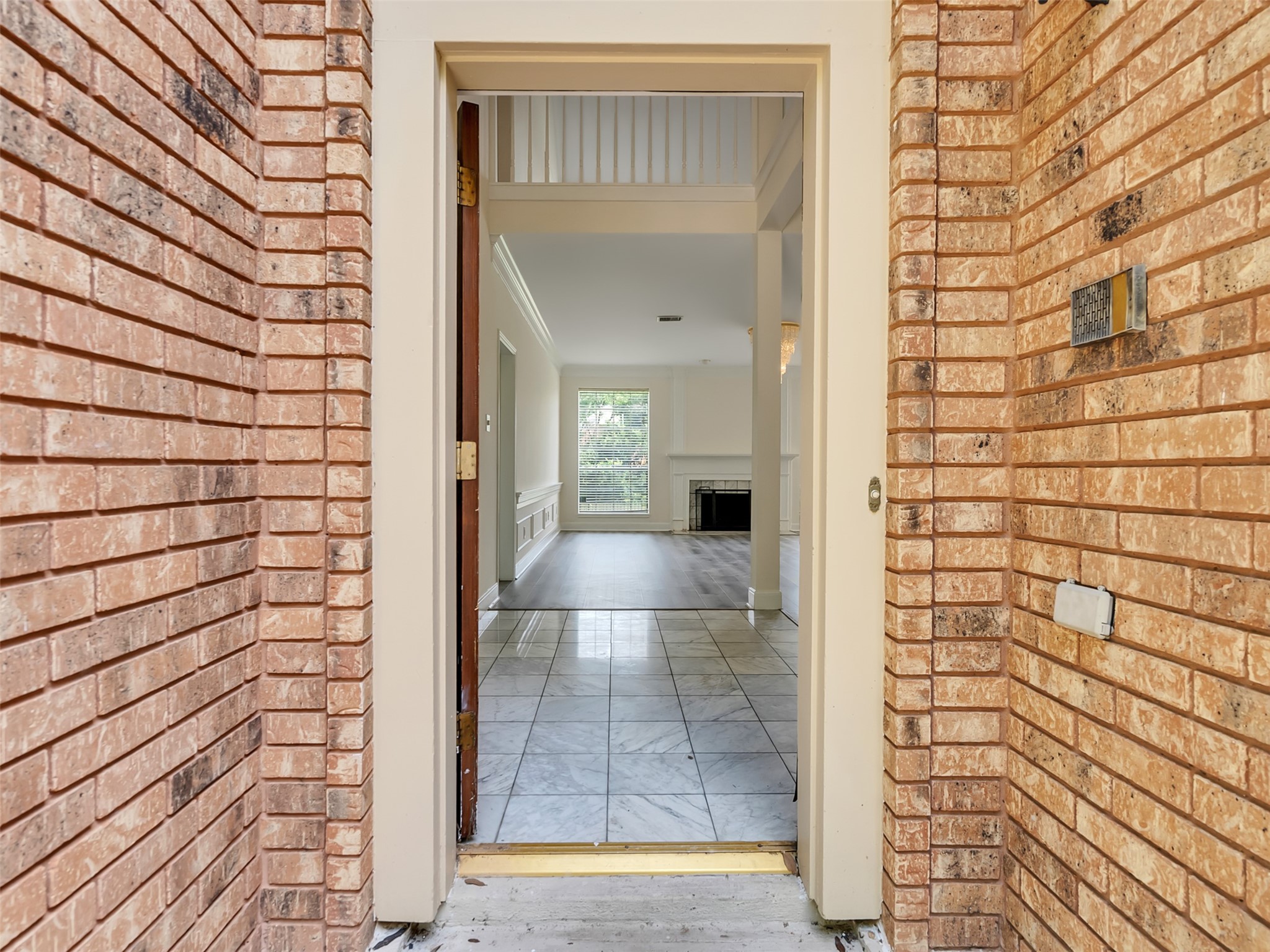 1127 Gloria Court Property Photo 13