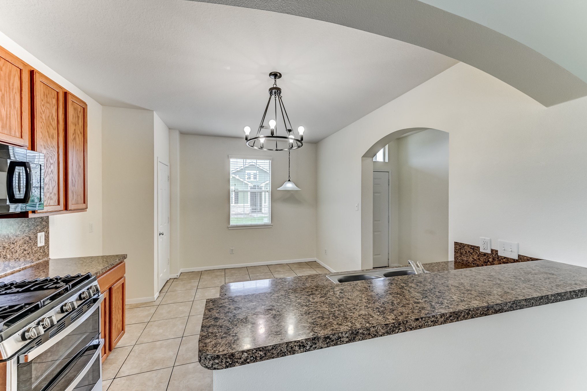 4039 Mossy Spring Lane Property Photo 14