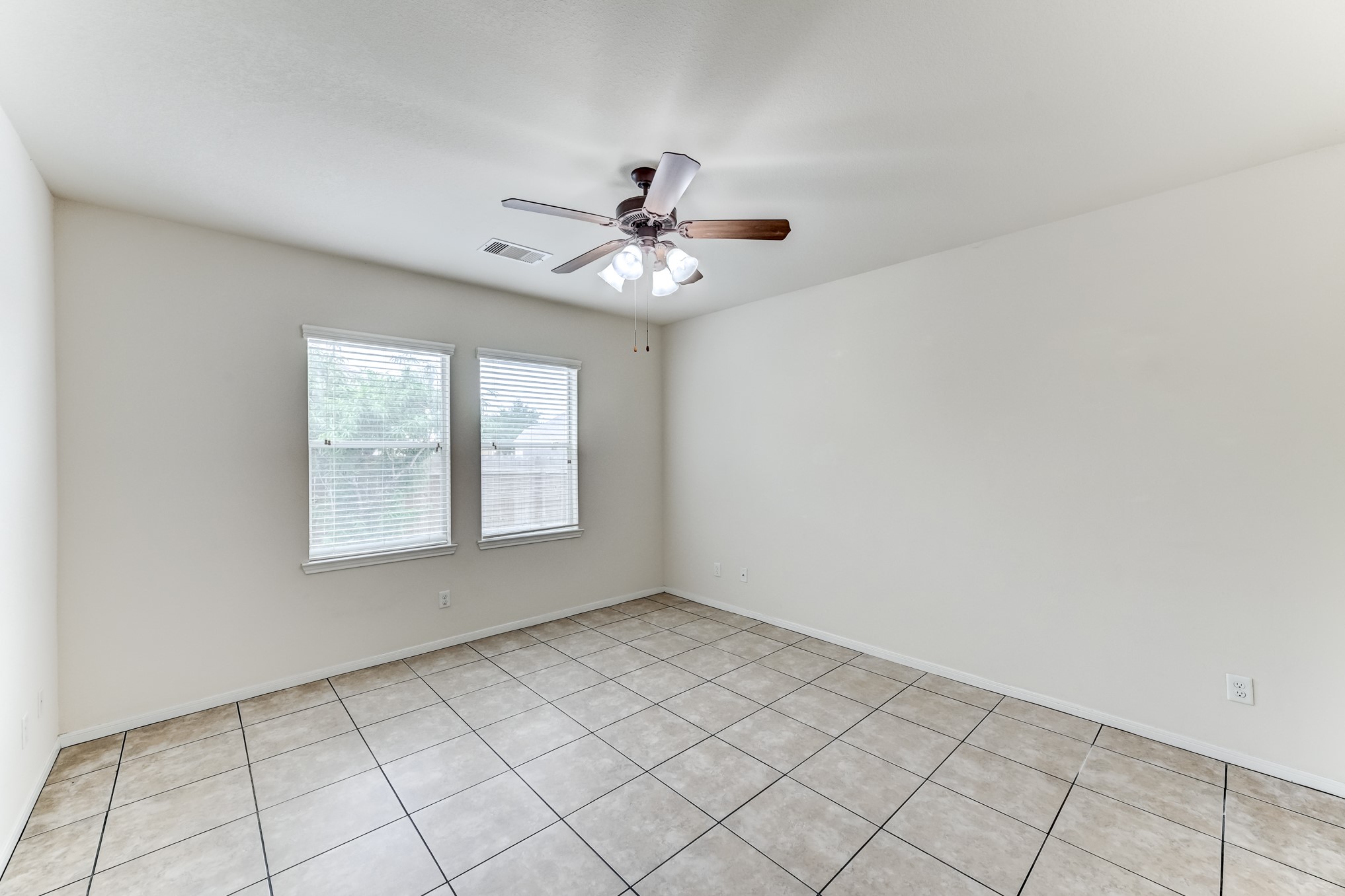 4039 Mossy Spring Lane Property Photo 19