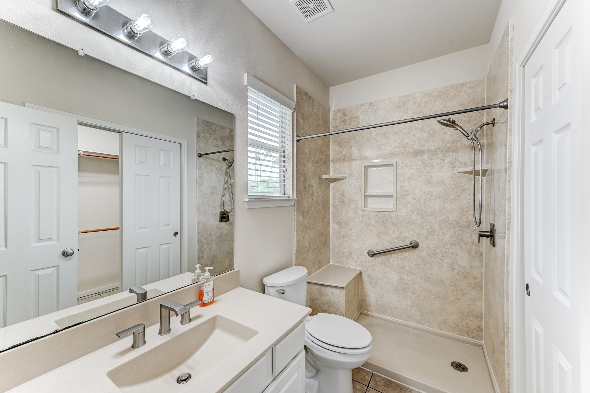 4039 Mossy Spring Lane Property Photo 22