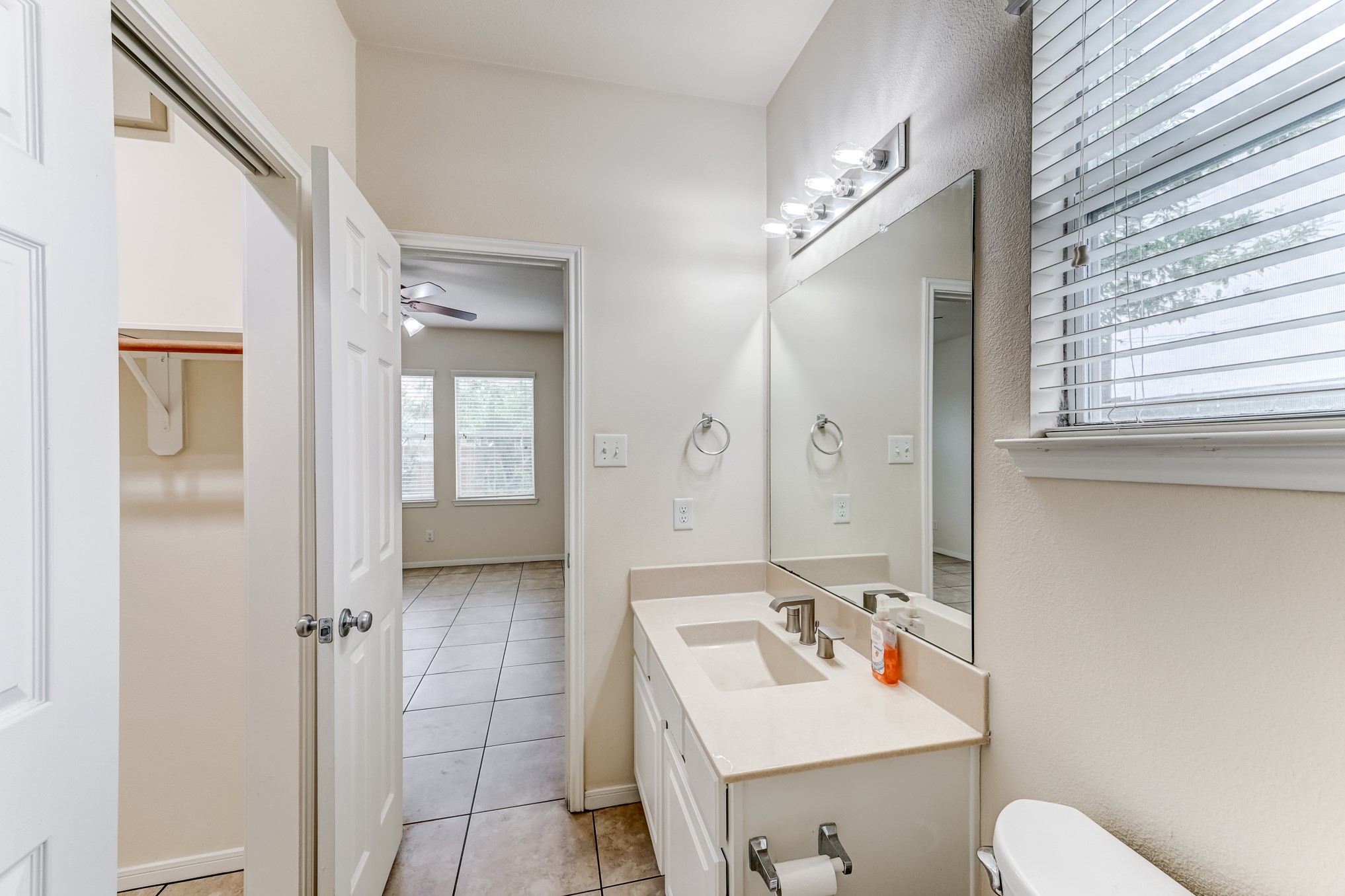 4039 Mossy Spring Lane Property Photo 23