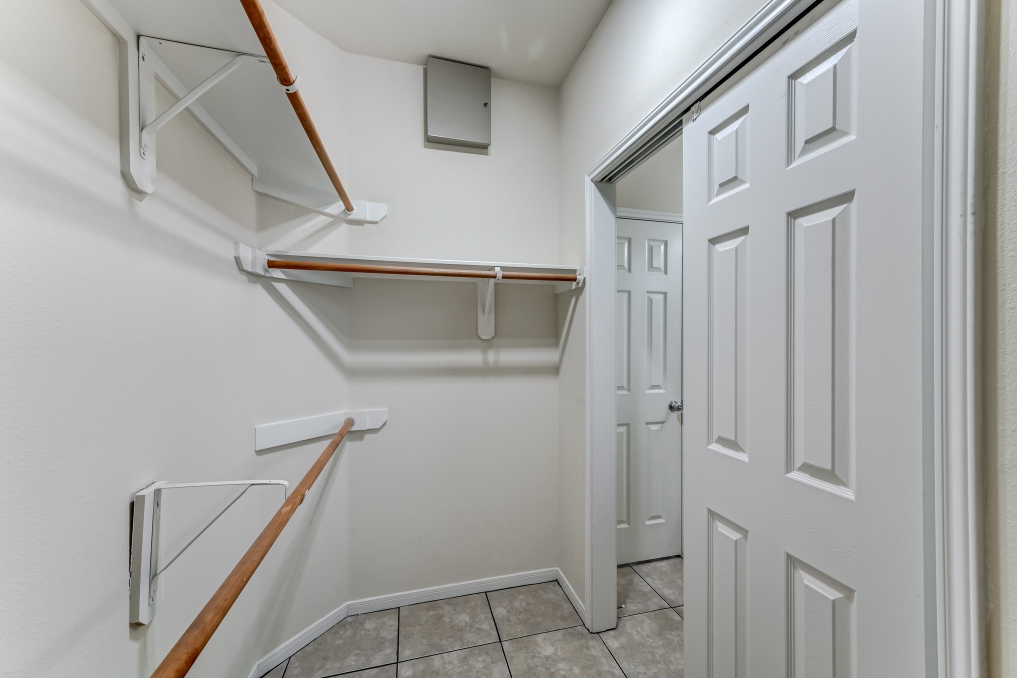 4039 Mossy Spring Lane Property Photo 25