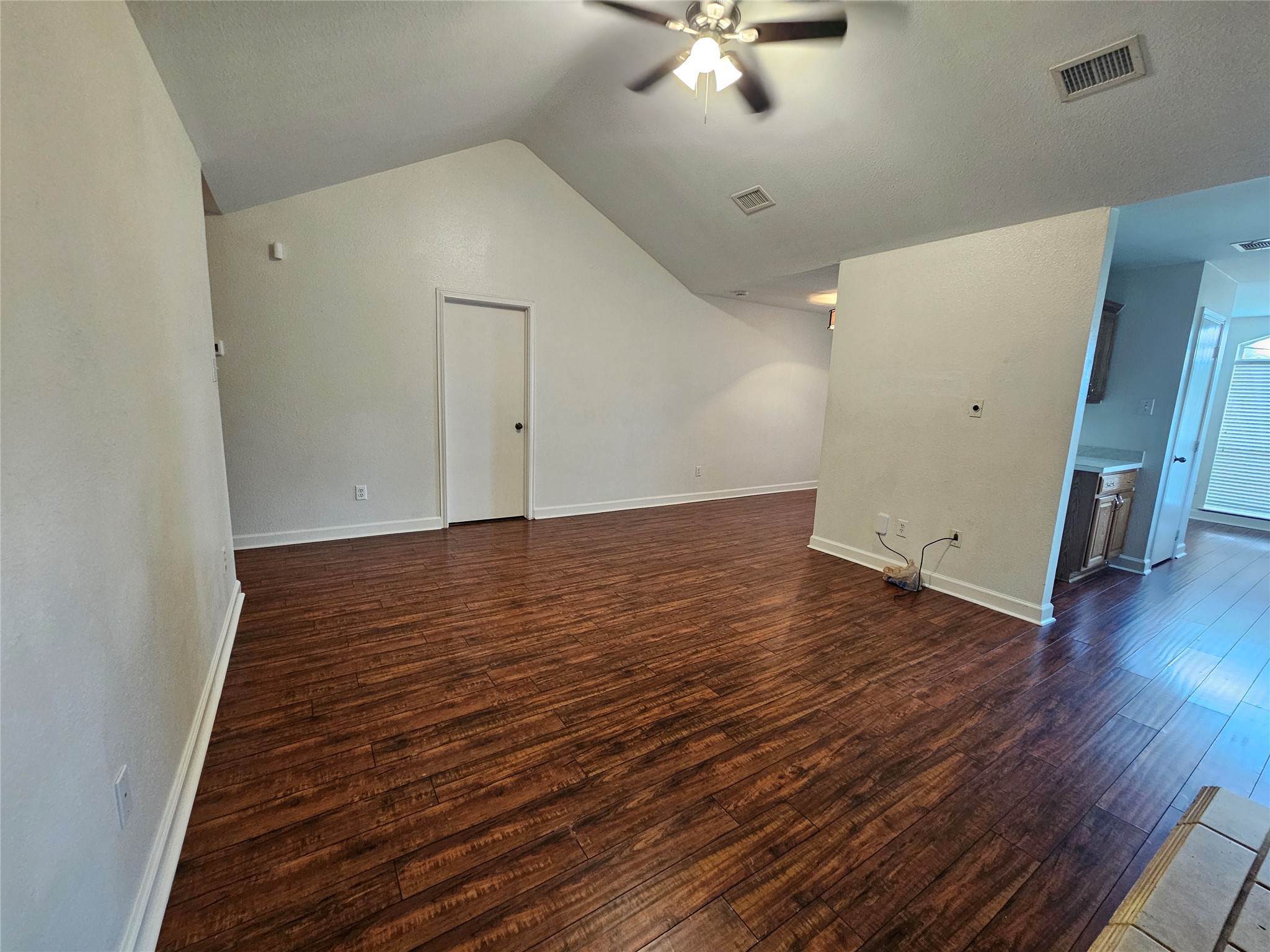 16211 Noblewood Way Property Photo 4