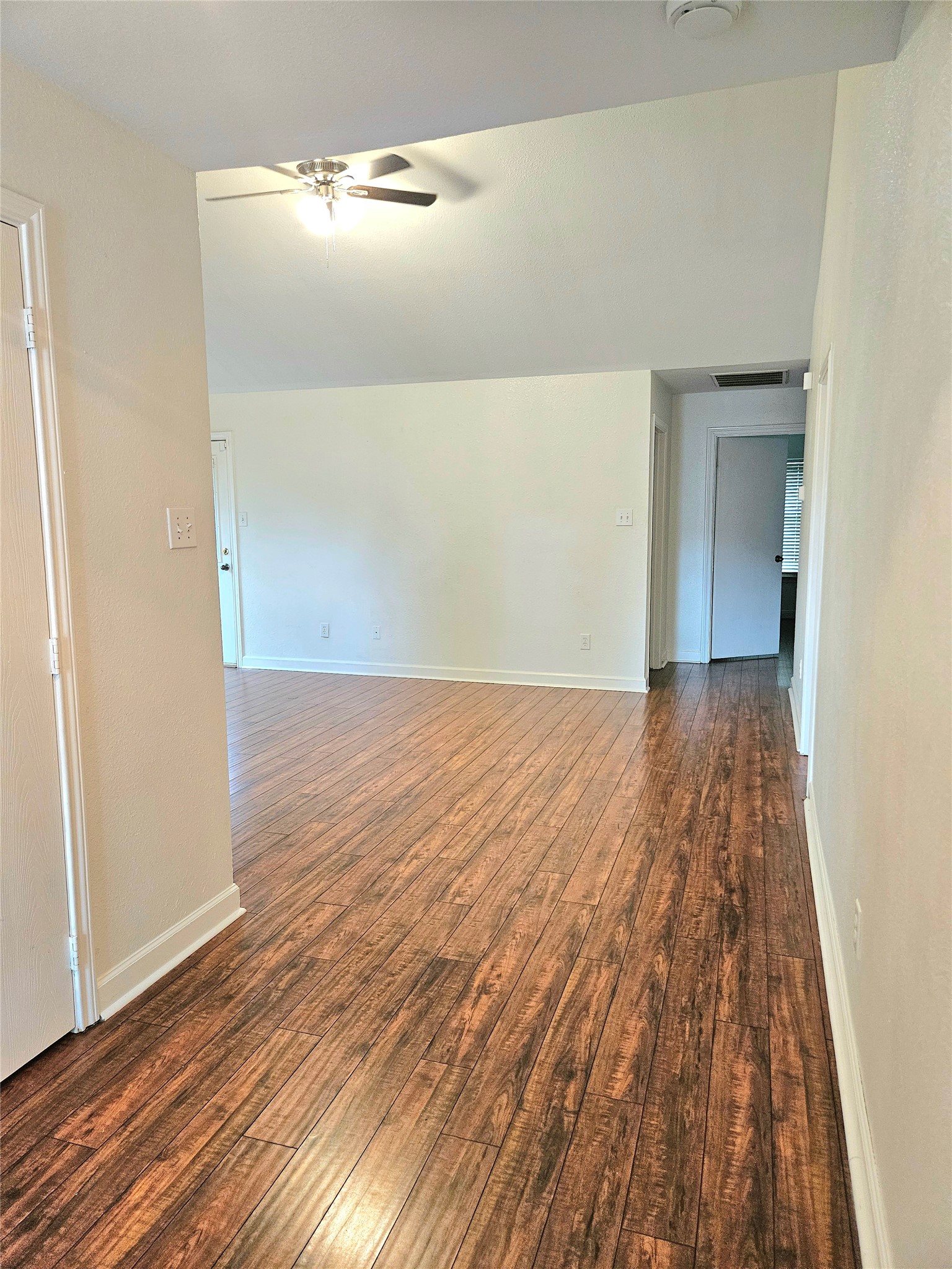 16211 Noblewood Way Property Photo 6