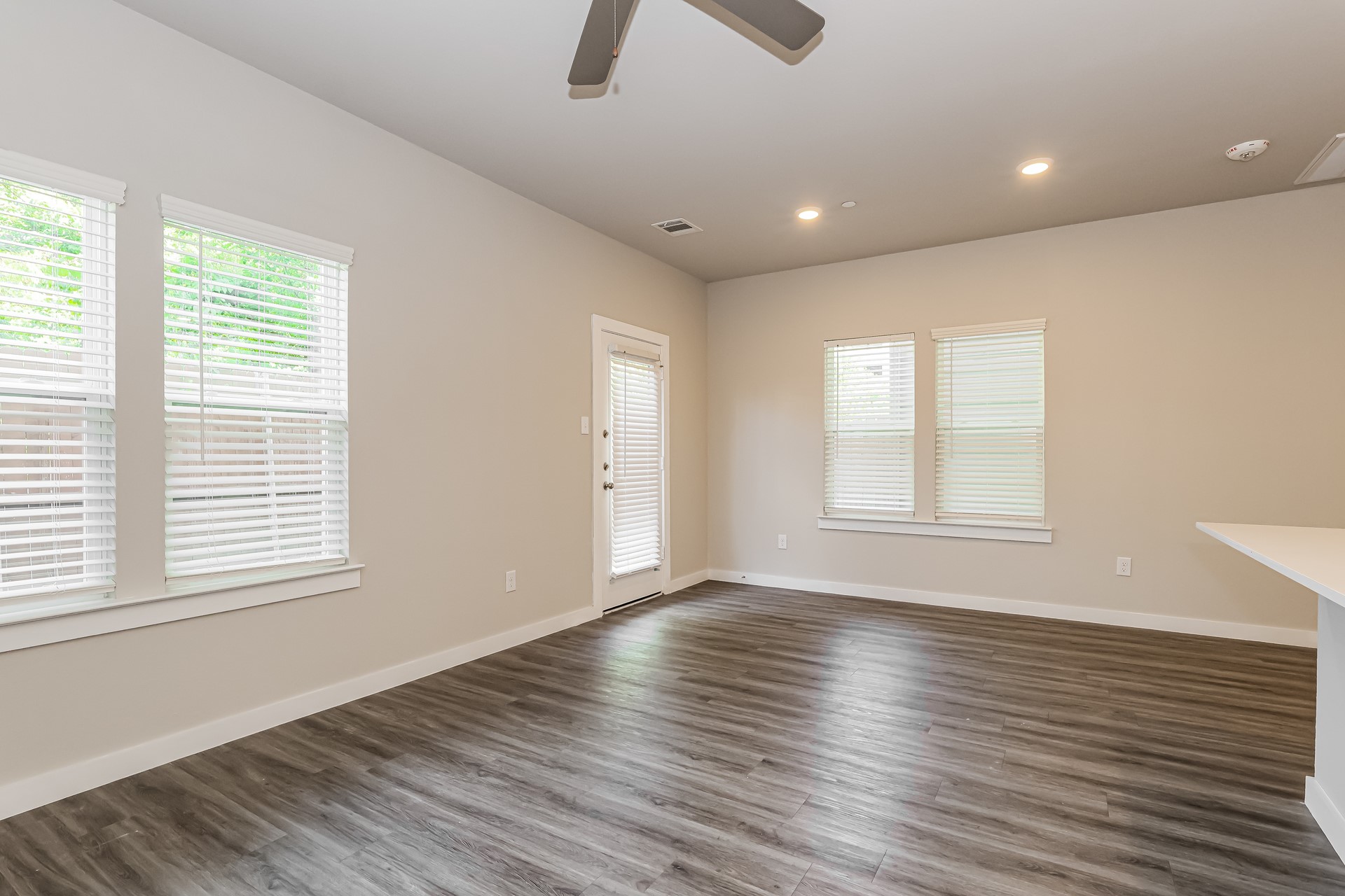 18326 W Centro Circle Property Photo 3