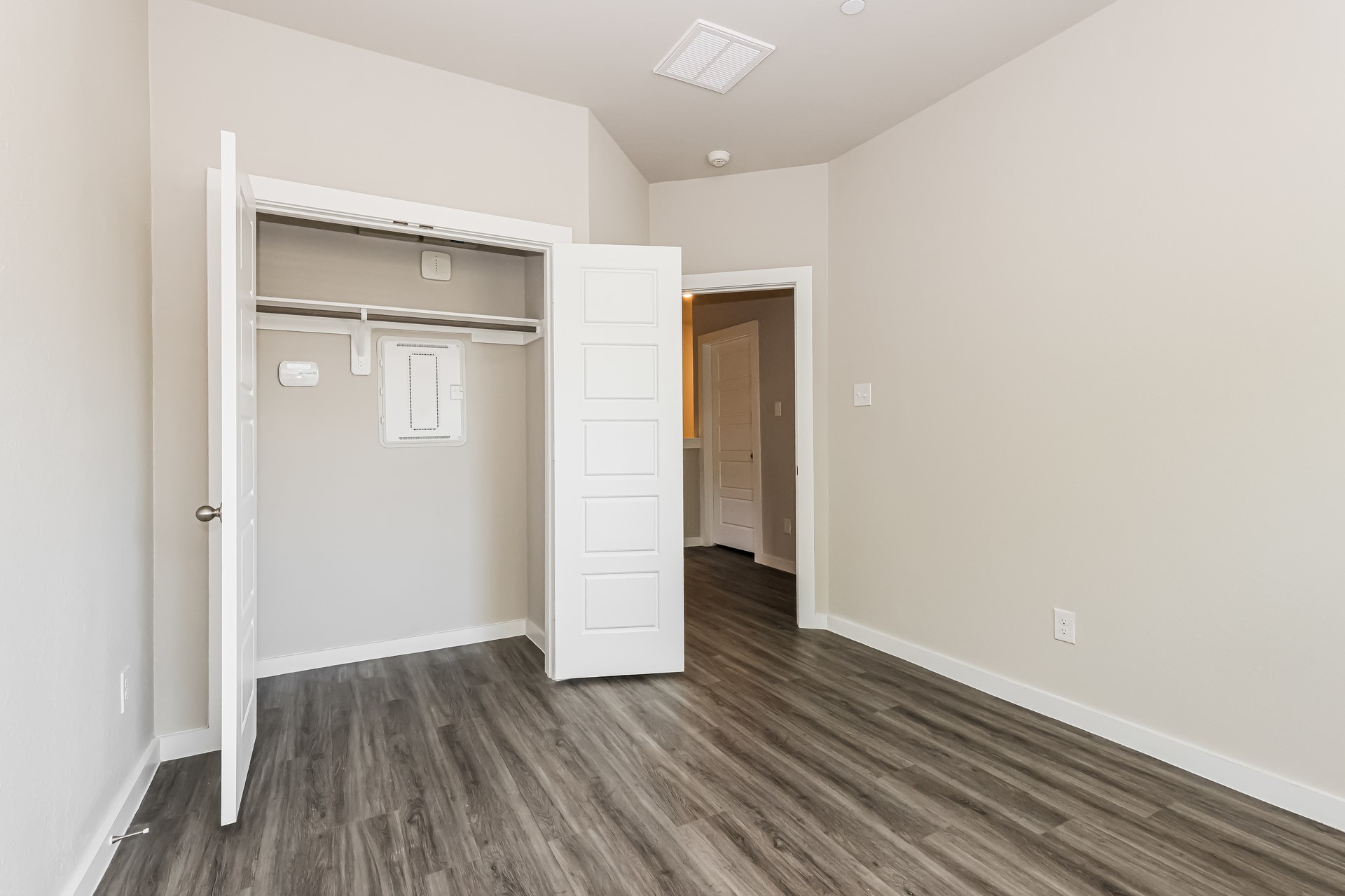 18326 W Centro Circle Property Photo 13