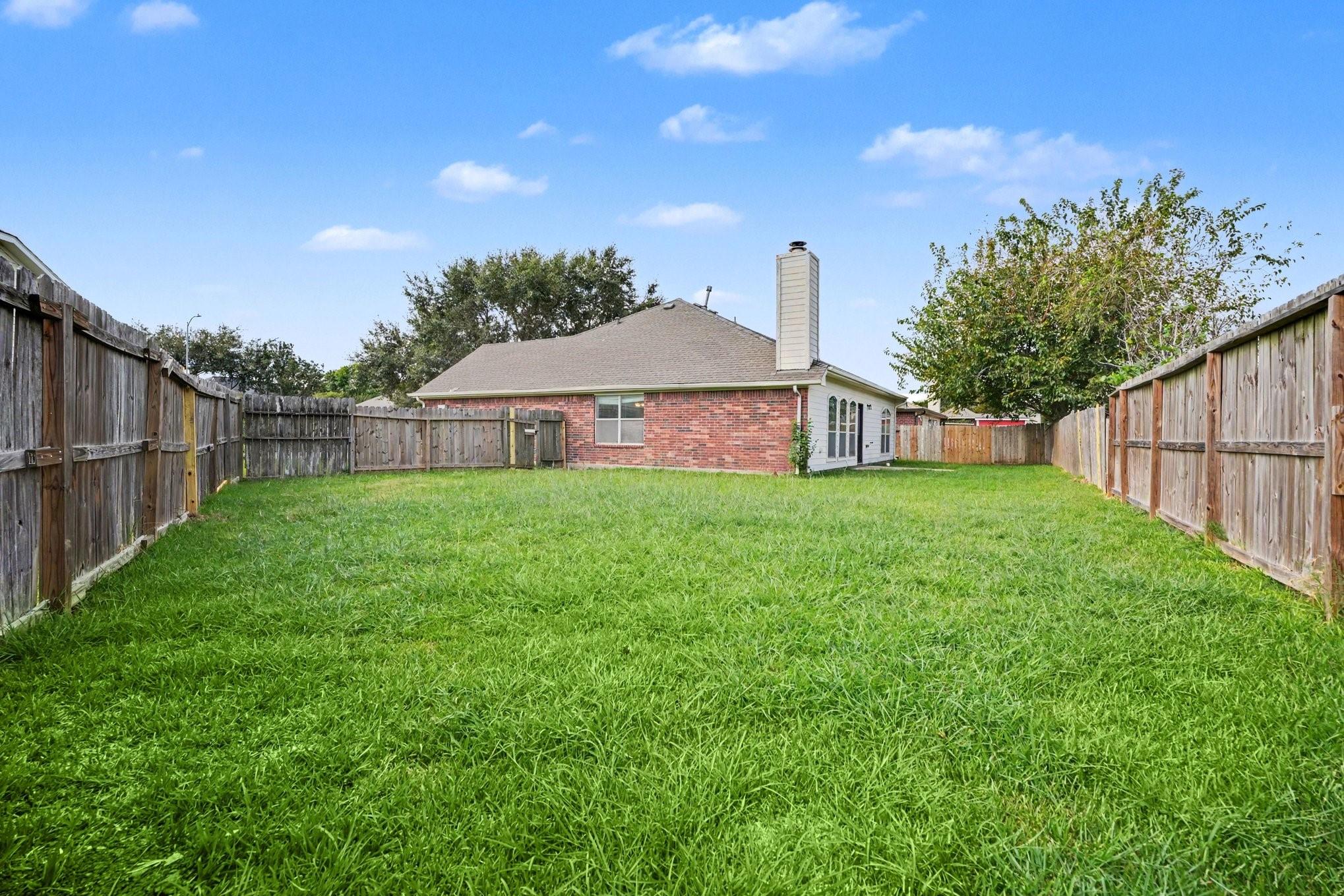 5139 Chase Park Circle, Bacliff Tx 77518 Property Photo 26
