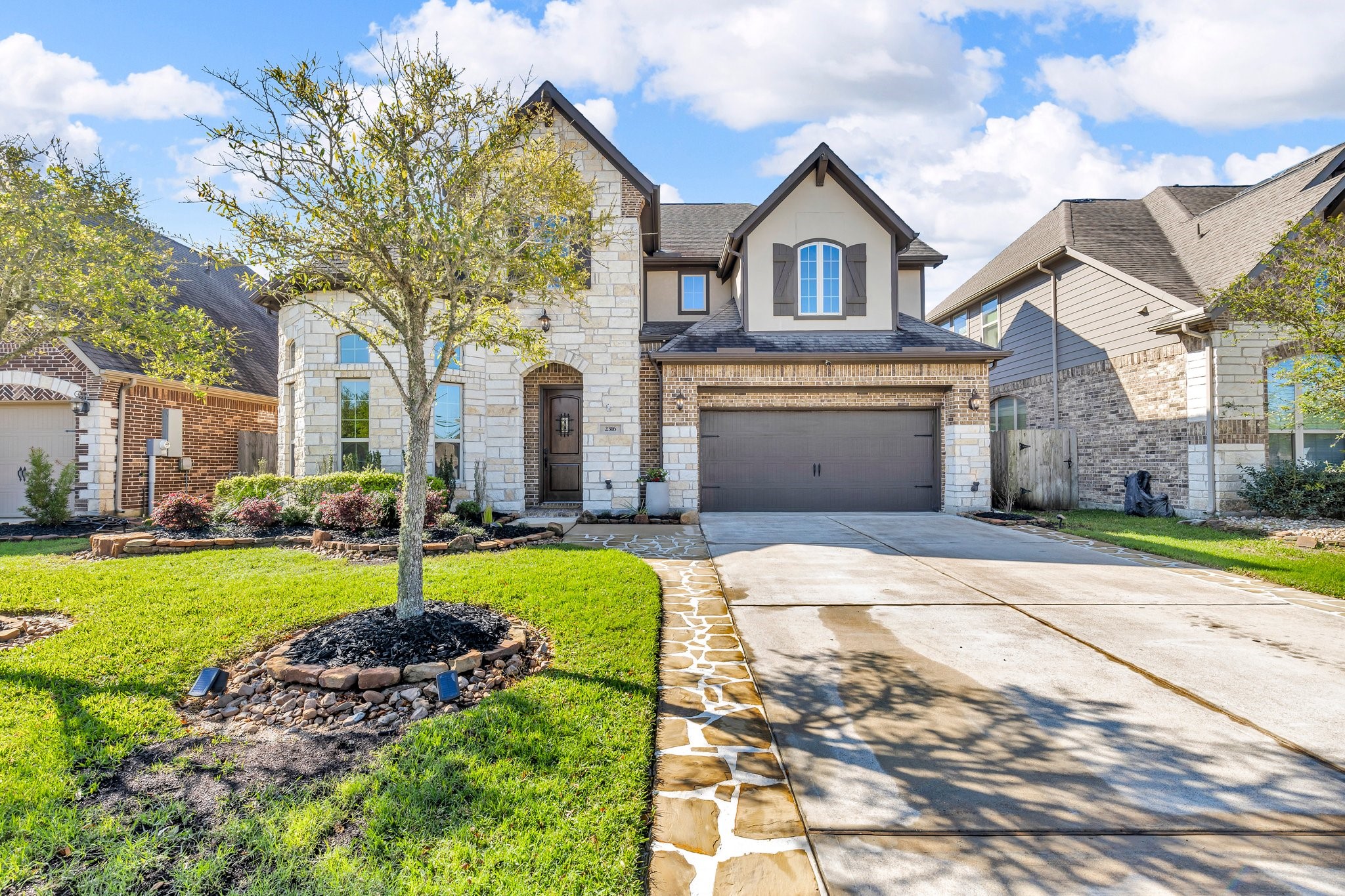 2316 Iron Ridge Lane Property Photo