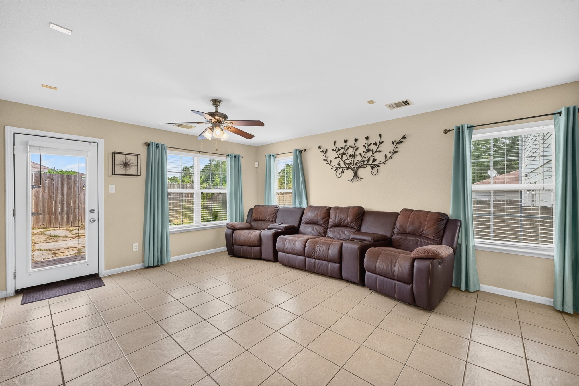 21619 Rain Leaf Court Property Photo 10