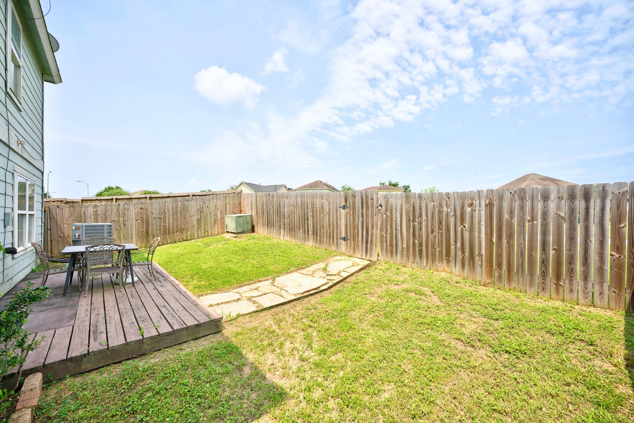 21619 Rain Leaf Court Property Photo 32