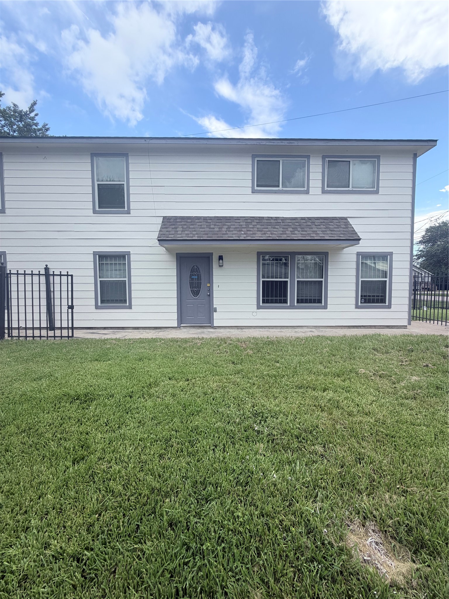 8202 Cannon Street A Property Photo 2