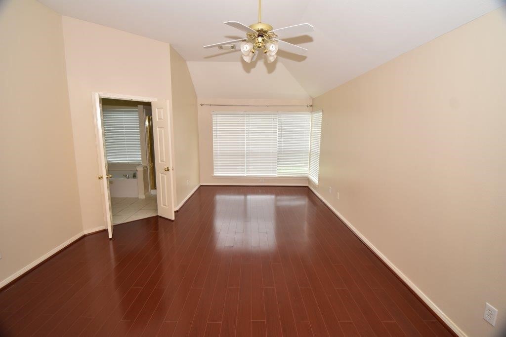 12335 N Shadow Cove Drive Property Photo 7