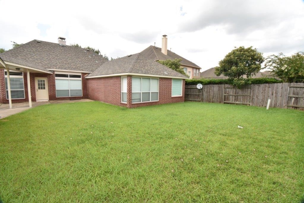 12335 N Shadow Cove Drive Property Photo 11