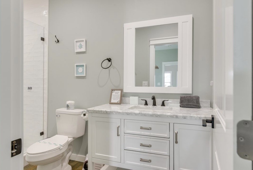 1049 Sunset Circle W Property Photo 15