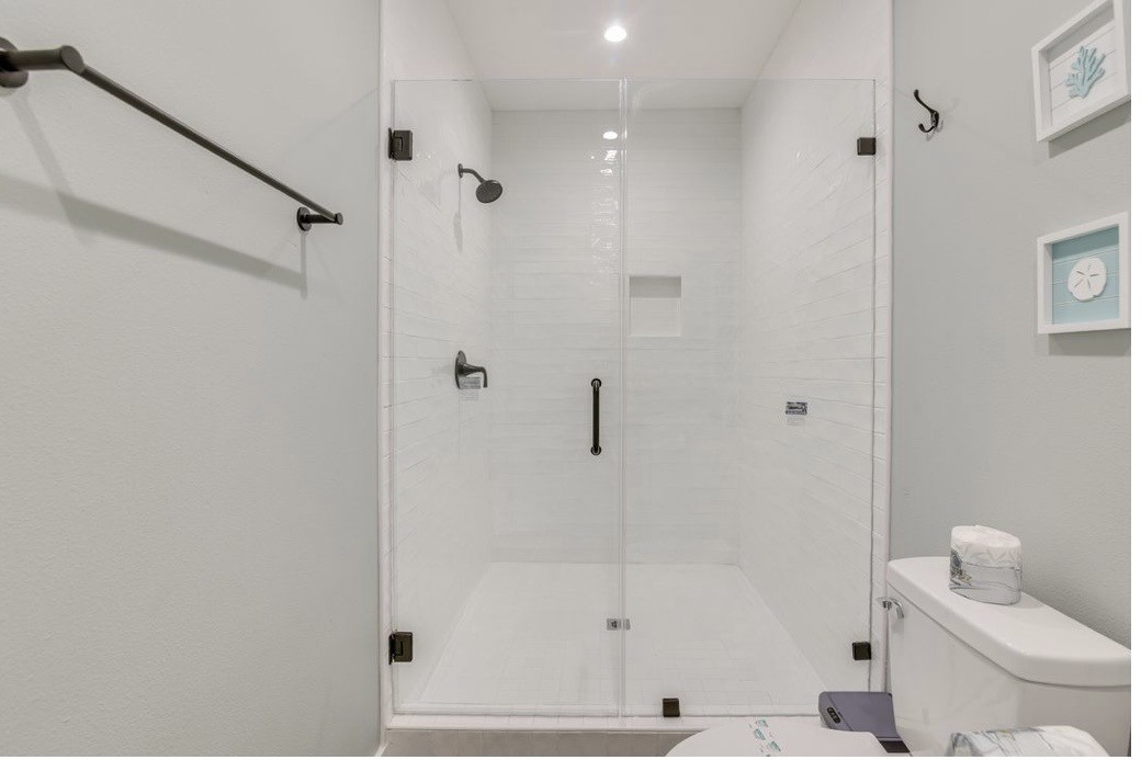 1049 Sunset Circle W Property Photo 16