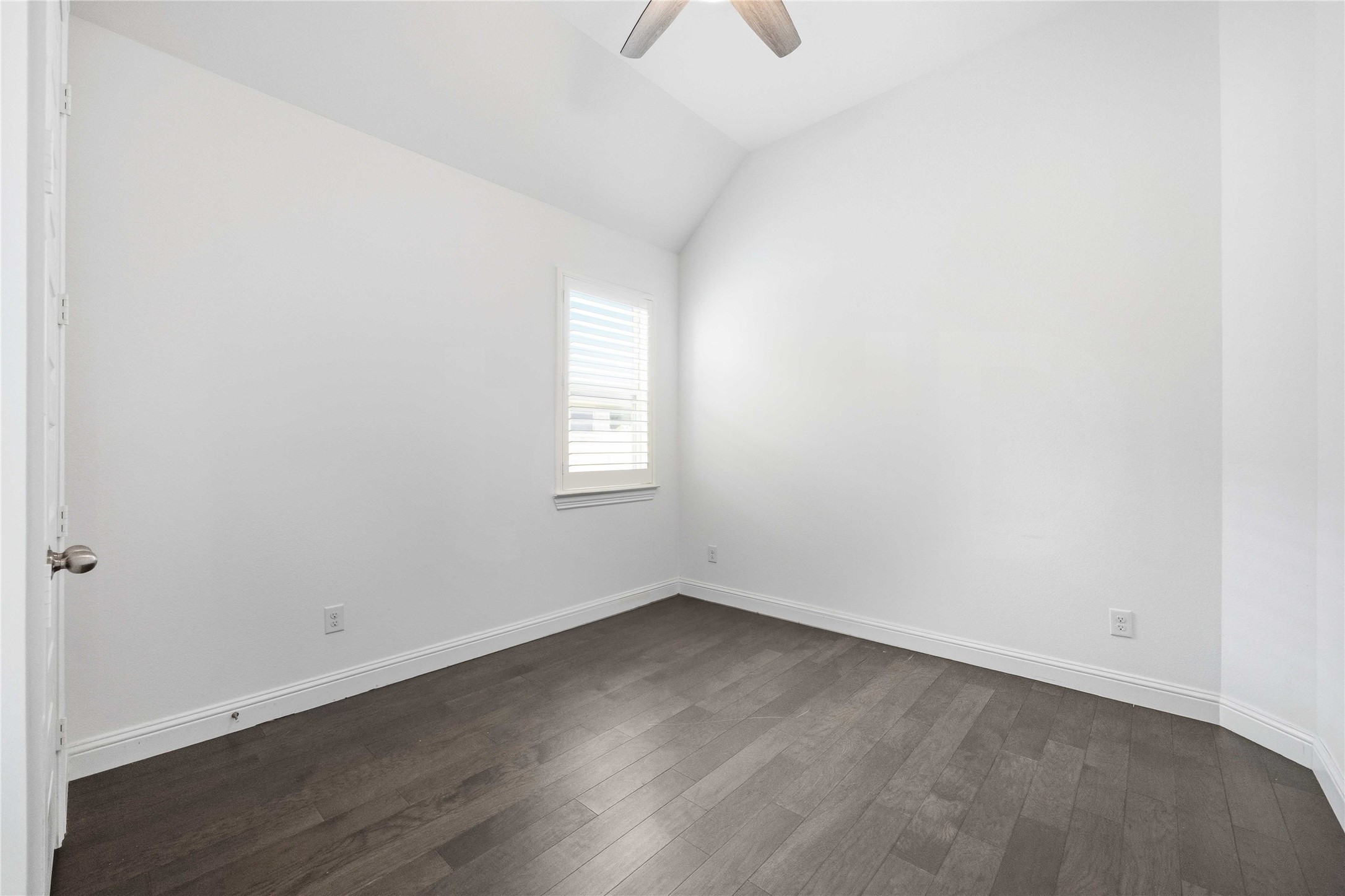 2805 Parkside Village Lane Property Photo 17