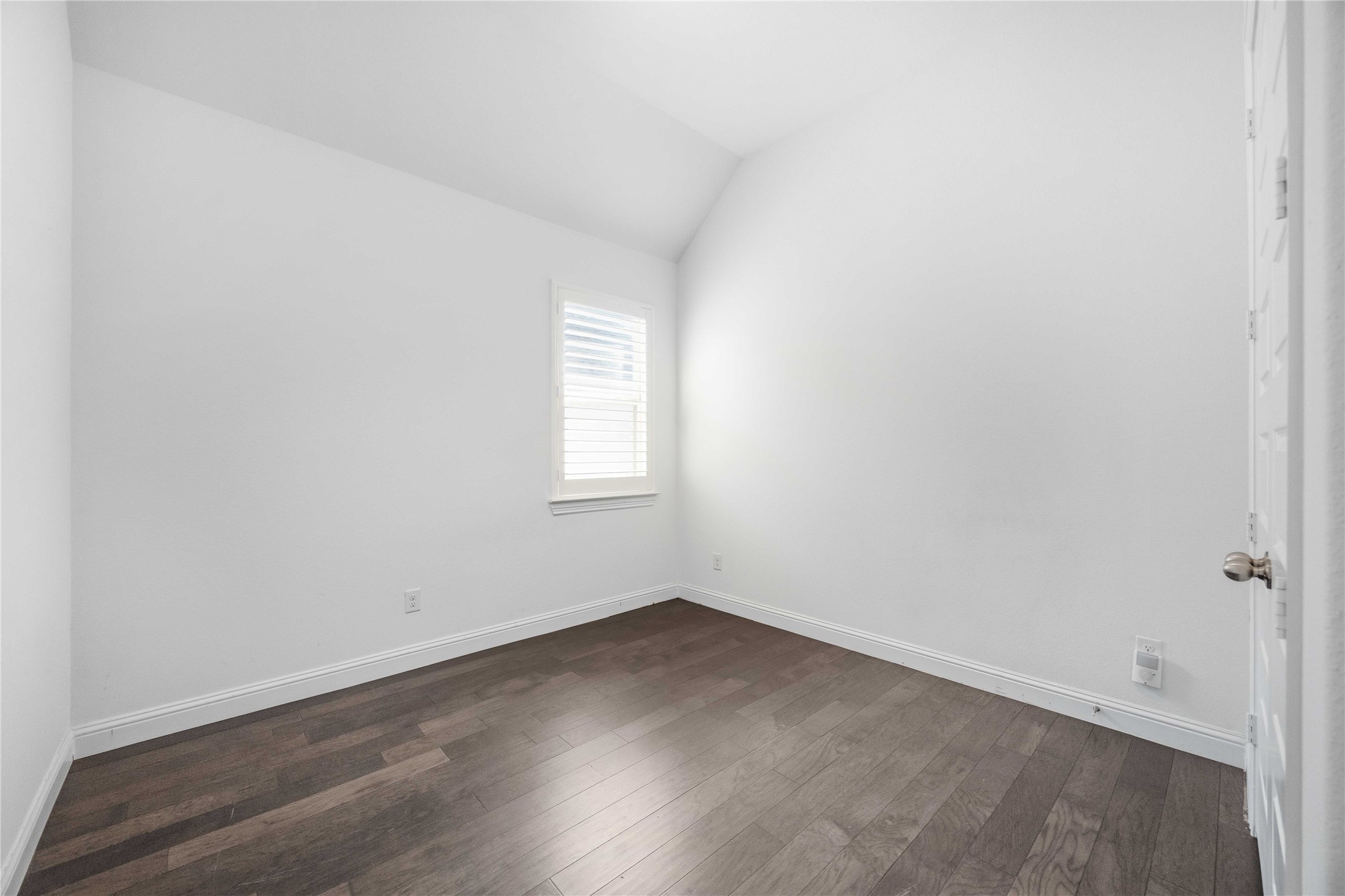 2805 Parkside Village Lane Property Photo 19