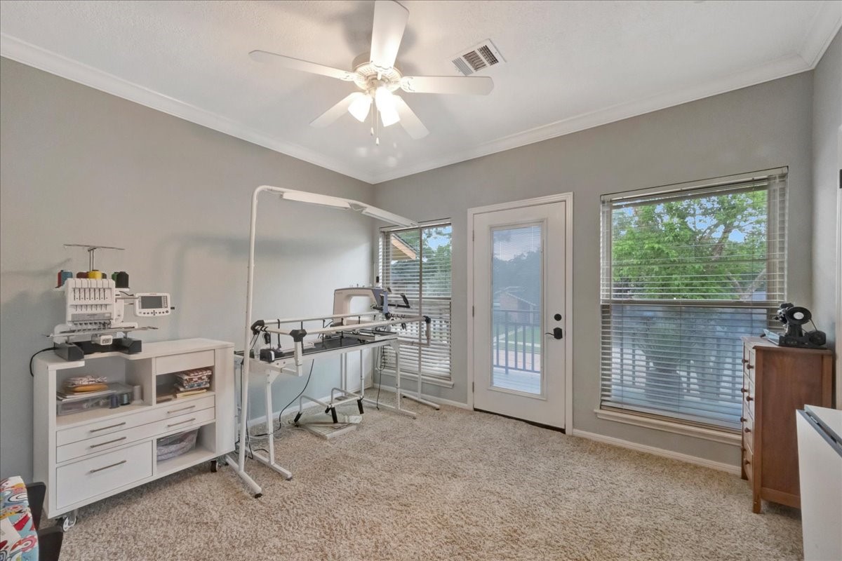 307 Crestwood Drive Property Photo 33