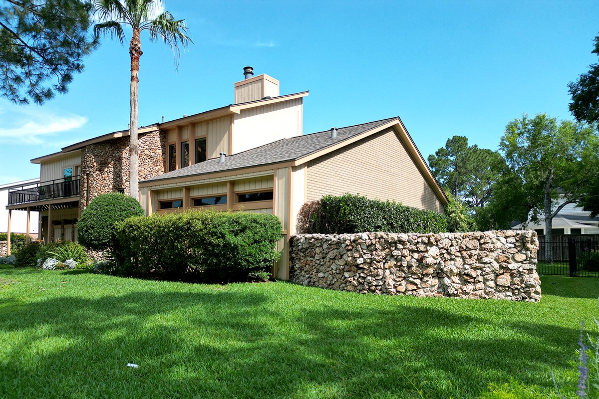 307 Crestwood Drive Property Photo 46