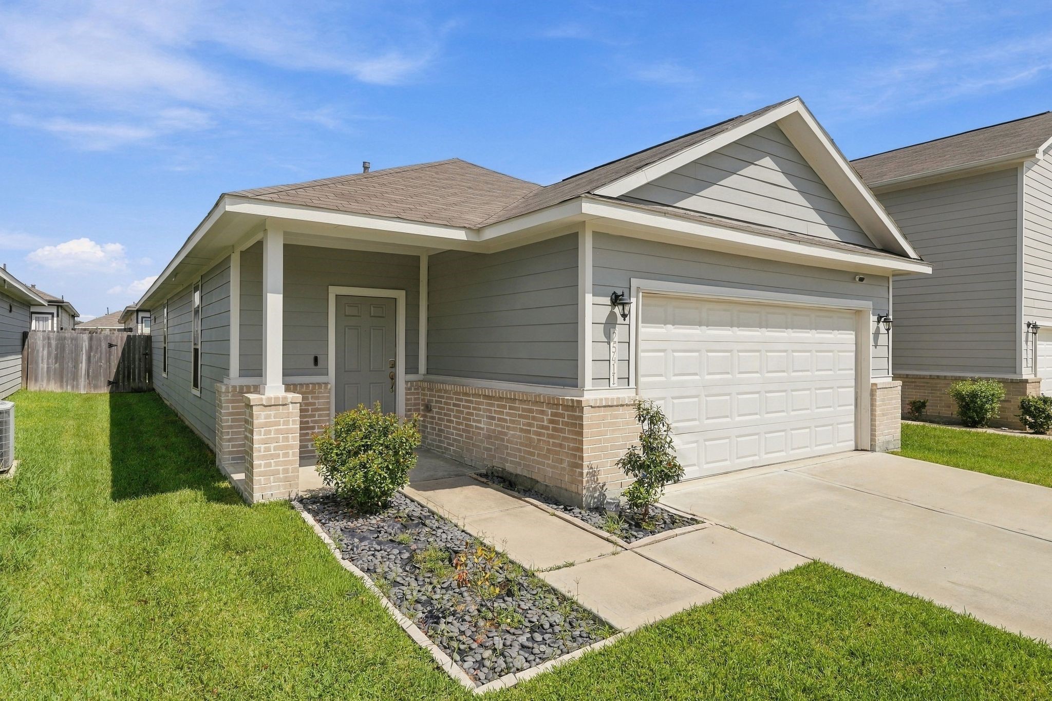 25411 Northpark Lake Drive Property Photo 3