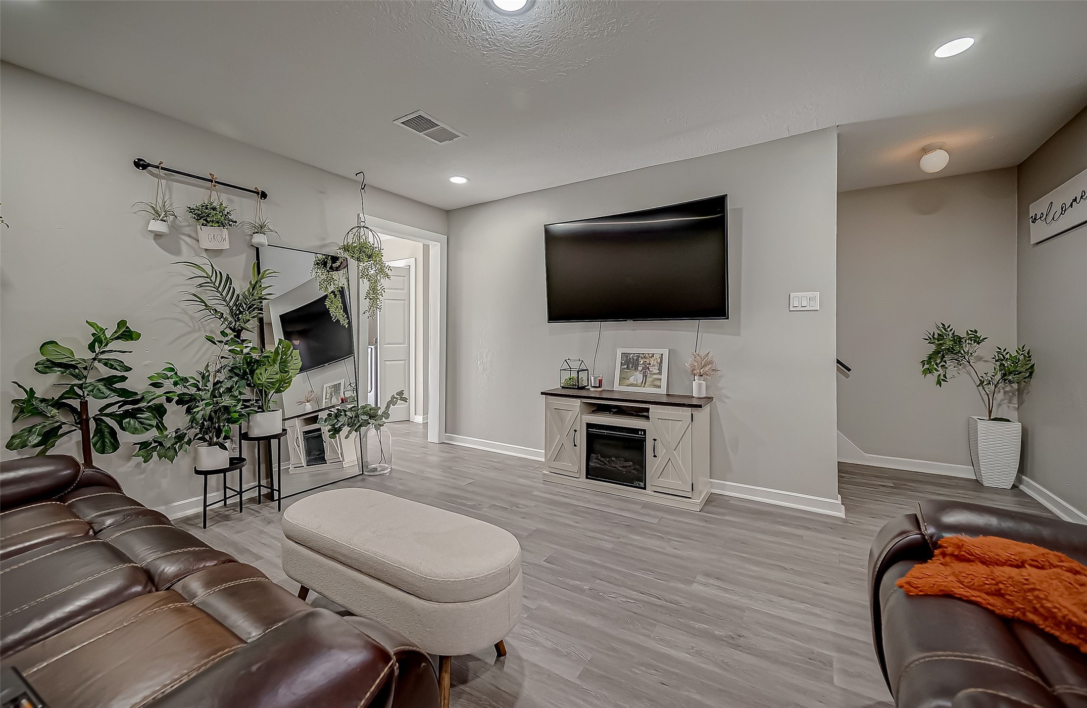 1410 Edward Drive Property Photo 5