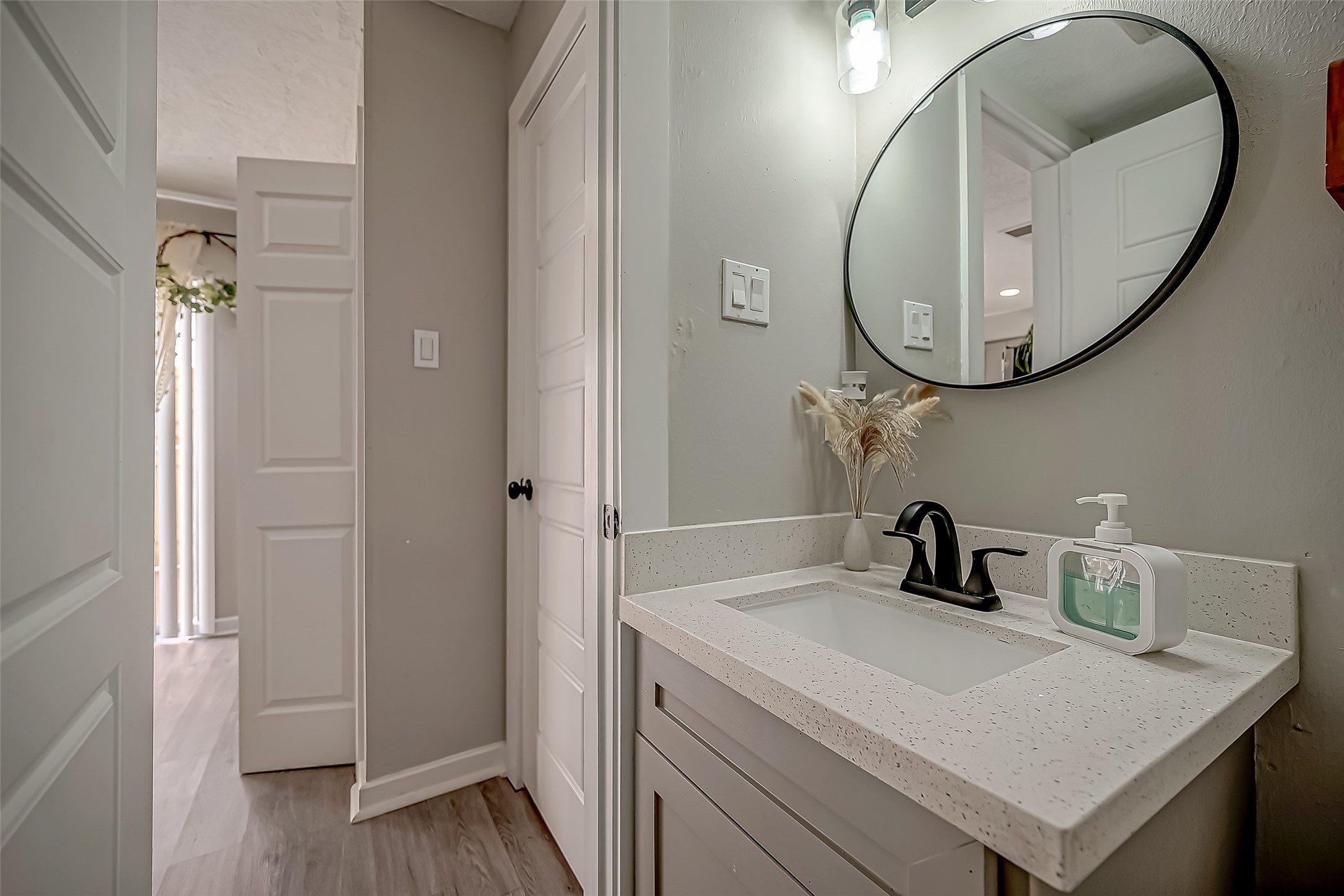 1410 Edward Drive Property Photo 9