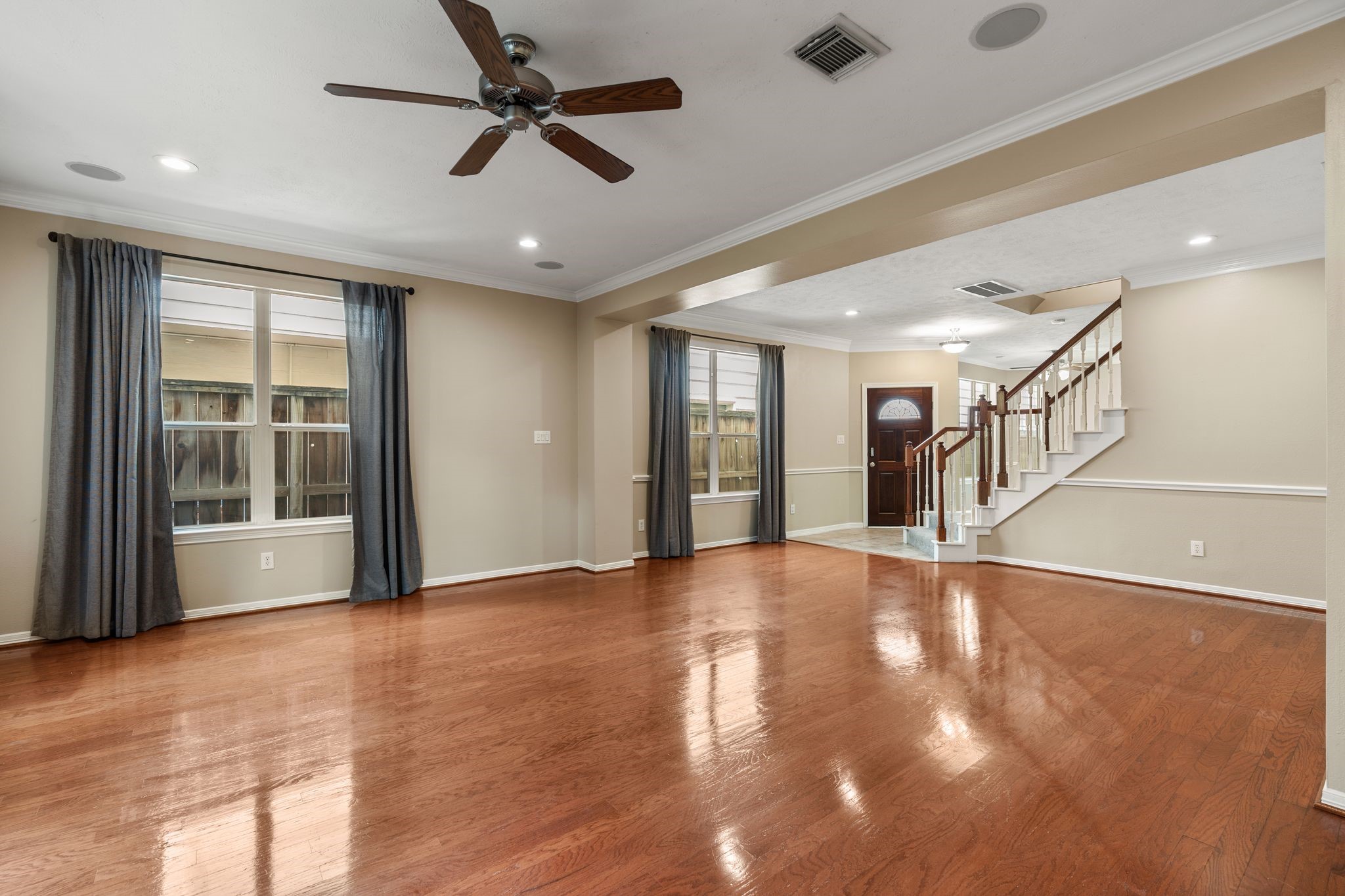 4223 Rose Street Property Photo 10