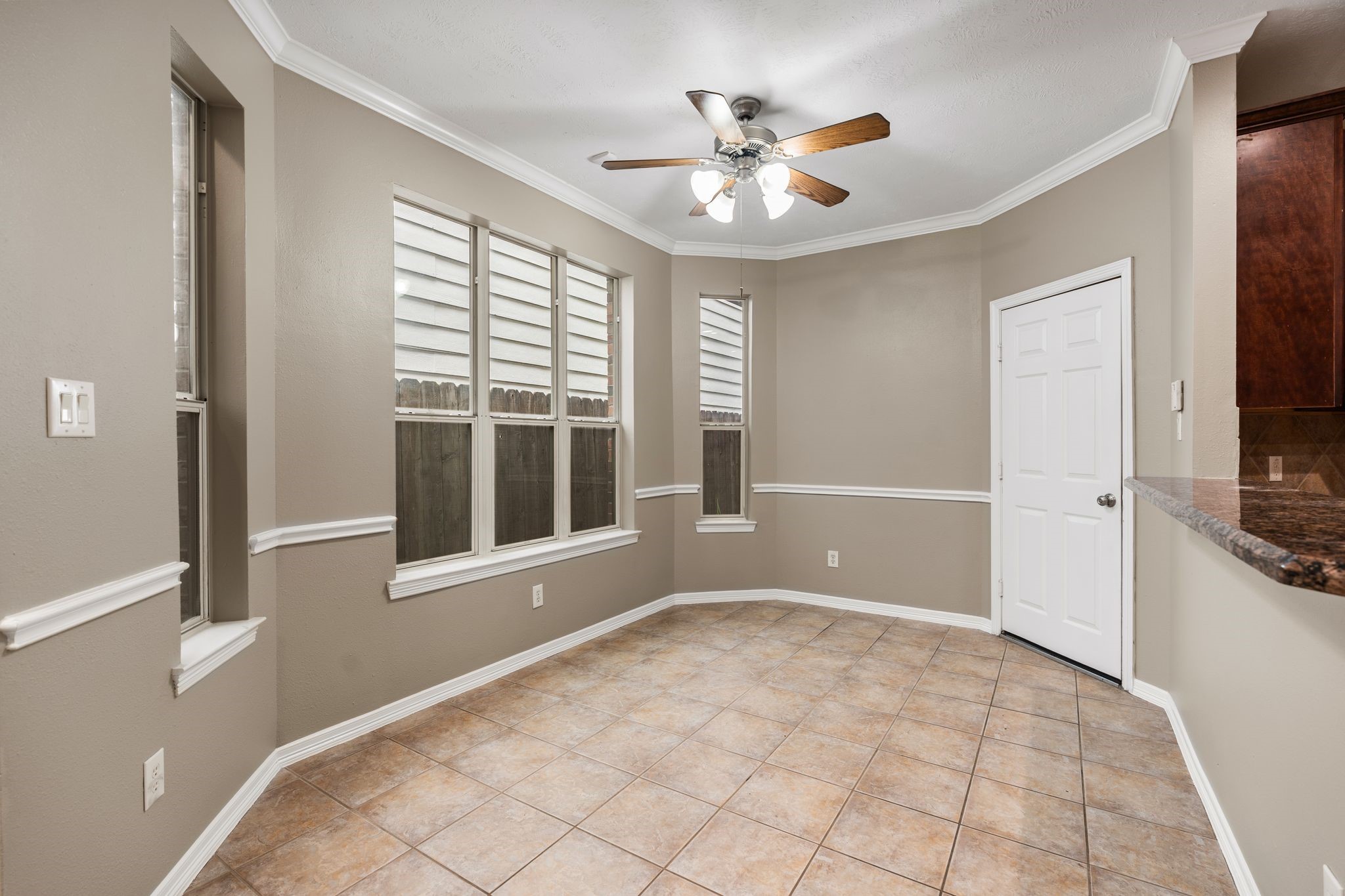 4223 Rose Street Property Photo 11